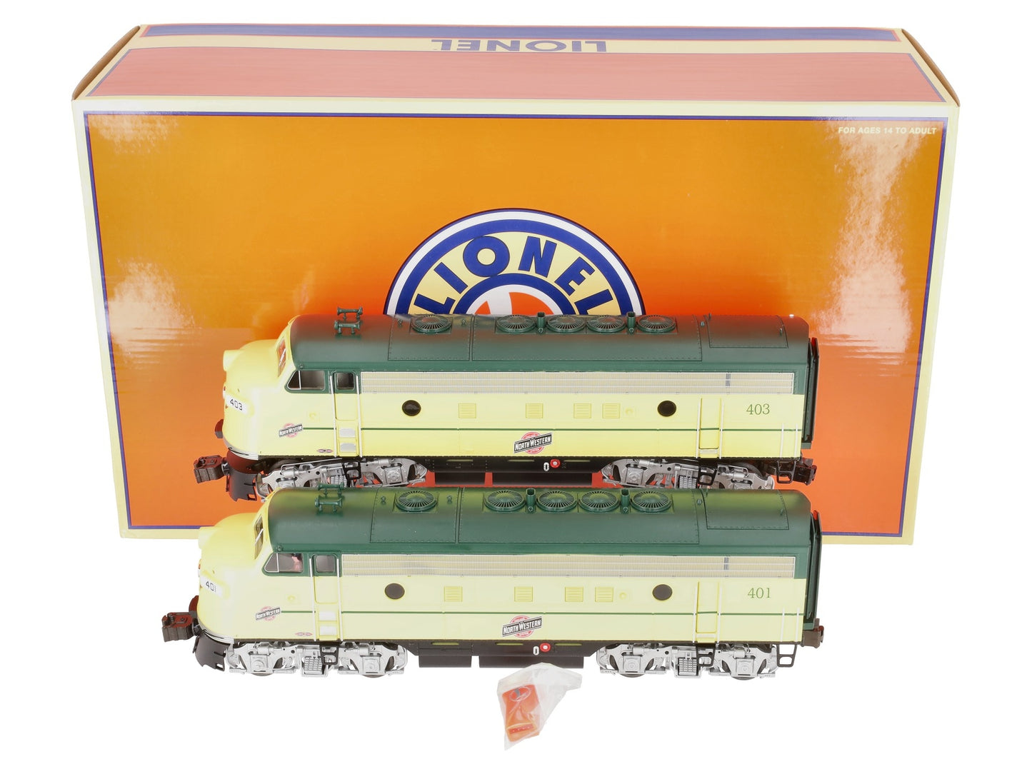 Lionel 6-38754 O C&NW Legacy F-7 AA Diesel Locomotive Set #401/#403 LN/Box