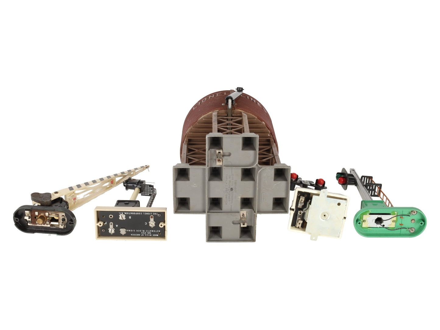 Lionel Vintage O Postwar Accessories: 155, 252, 153, 253, 138 [5] VG