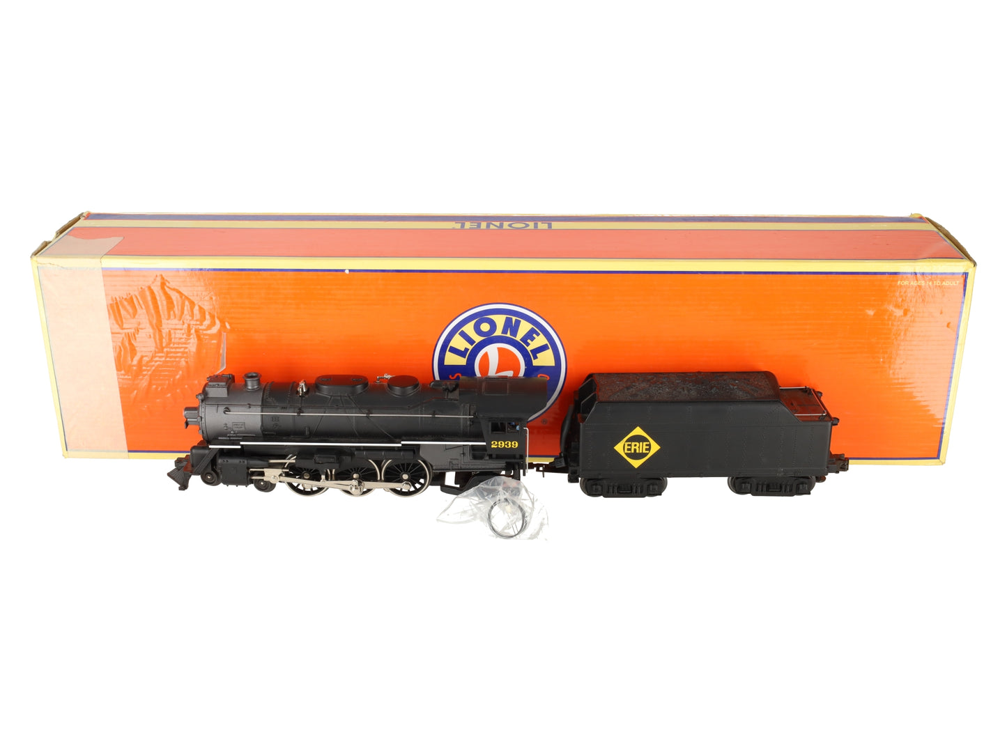 Lionel 6-38639 O Gauge Erie 4-6-2 Pacific Steam Locomotive & Tender #2939 EX/Box