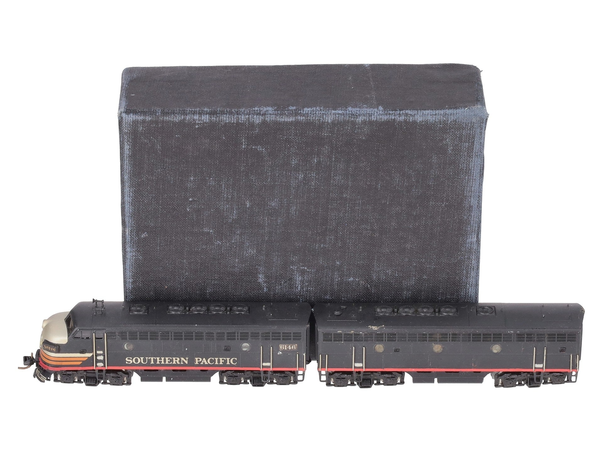 Hallmark Models 6146 Brass Southern Pacific Passenger Diesel EX/Box