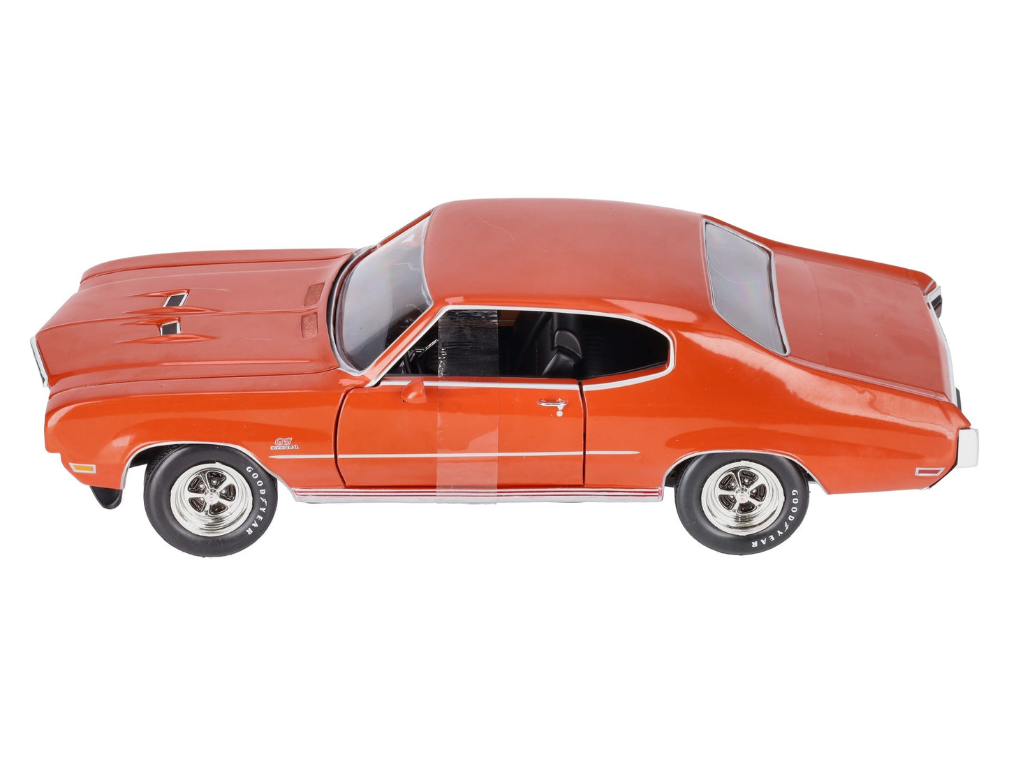 American Muscle 1327 1:18 1972 Buick GS Hardtop MCACN Diecast Model EX/Box