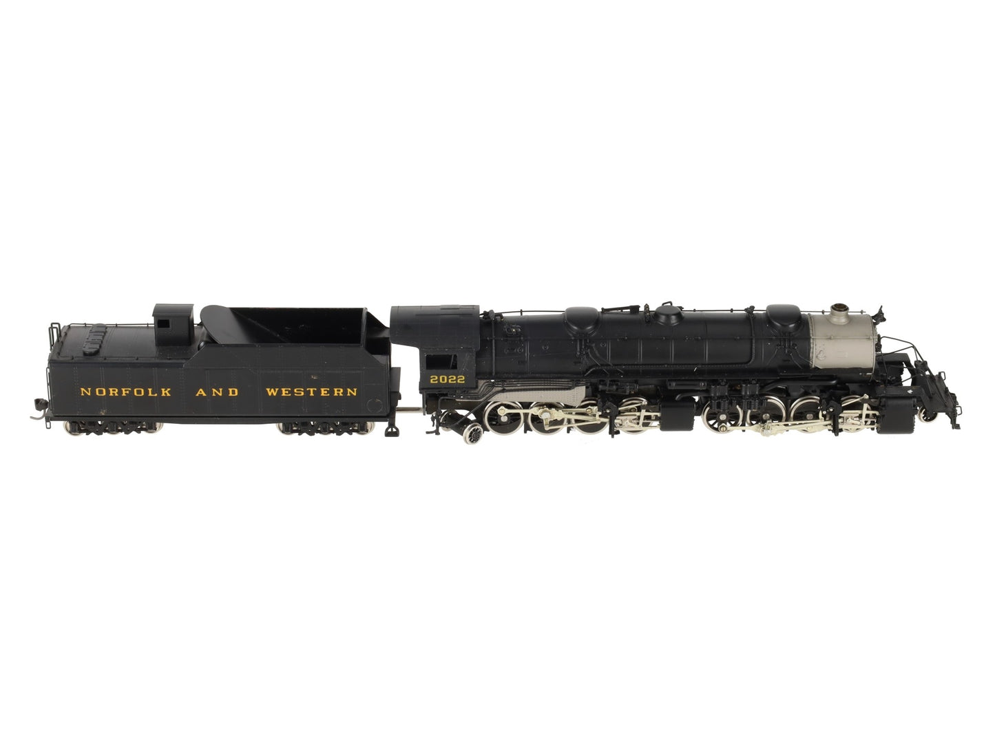 Oriental Limited 8060 HO Norfolk & Western 2-8-8-2 Steam Loco & Tender #2022 EX/Box