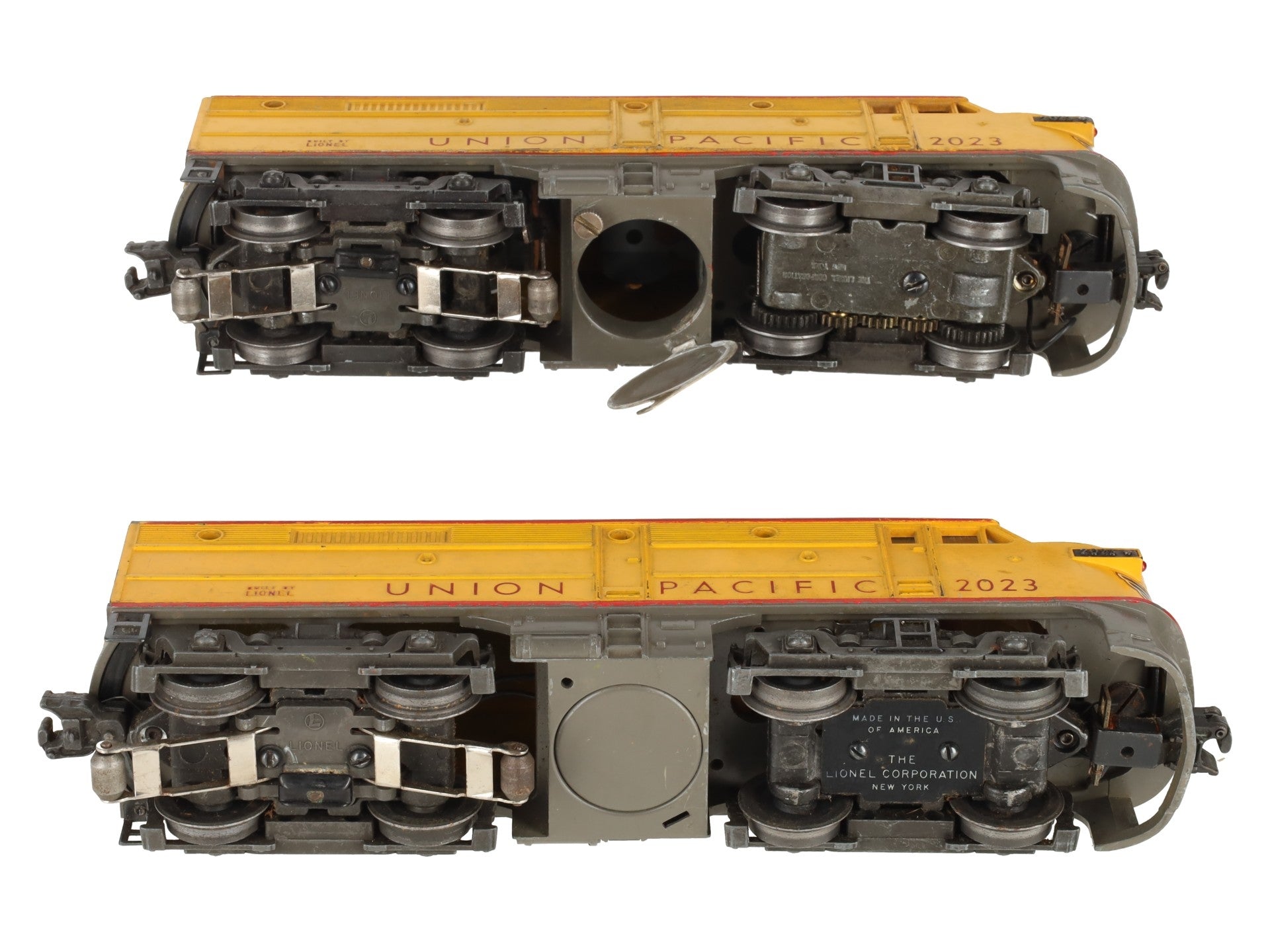 Lionel 2023 Vintage O Union Pacific Alco AA Diesel Locomotive Set VG
