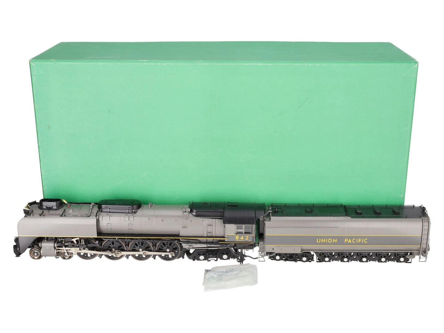 Overland OMI-0913.1 O Brass UP FEF-3 4-8-4 Steam Engine & Tender #842 (2-Rail) EX/Box