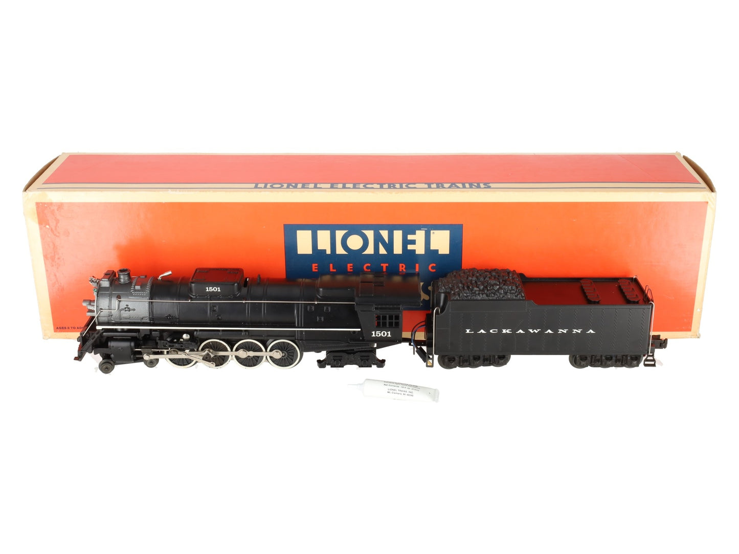 Lionel 6-18003 O Delaware, Lackawanna & Western 4-8-4 Locomotive & Tender #1501 EX/Box