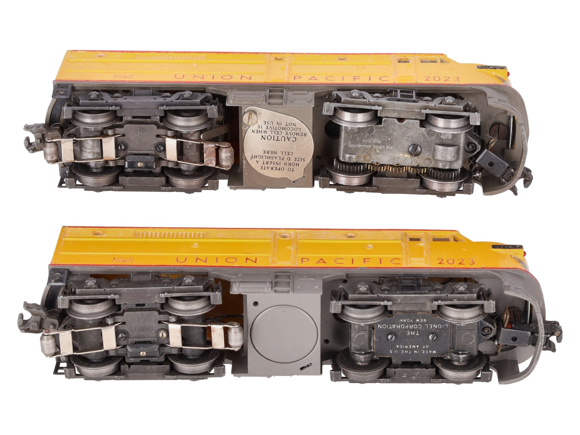 Lionel 2023 Vintage O Union Pacific Alco AA Diesel Locomotive Set VG