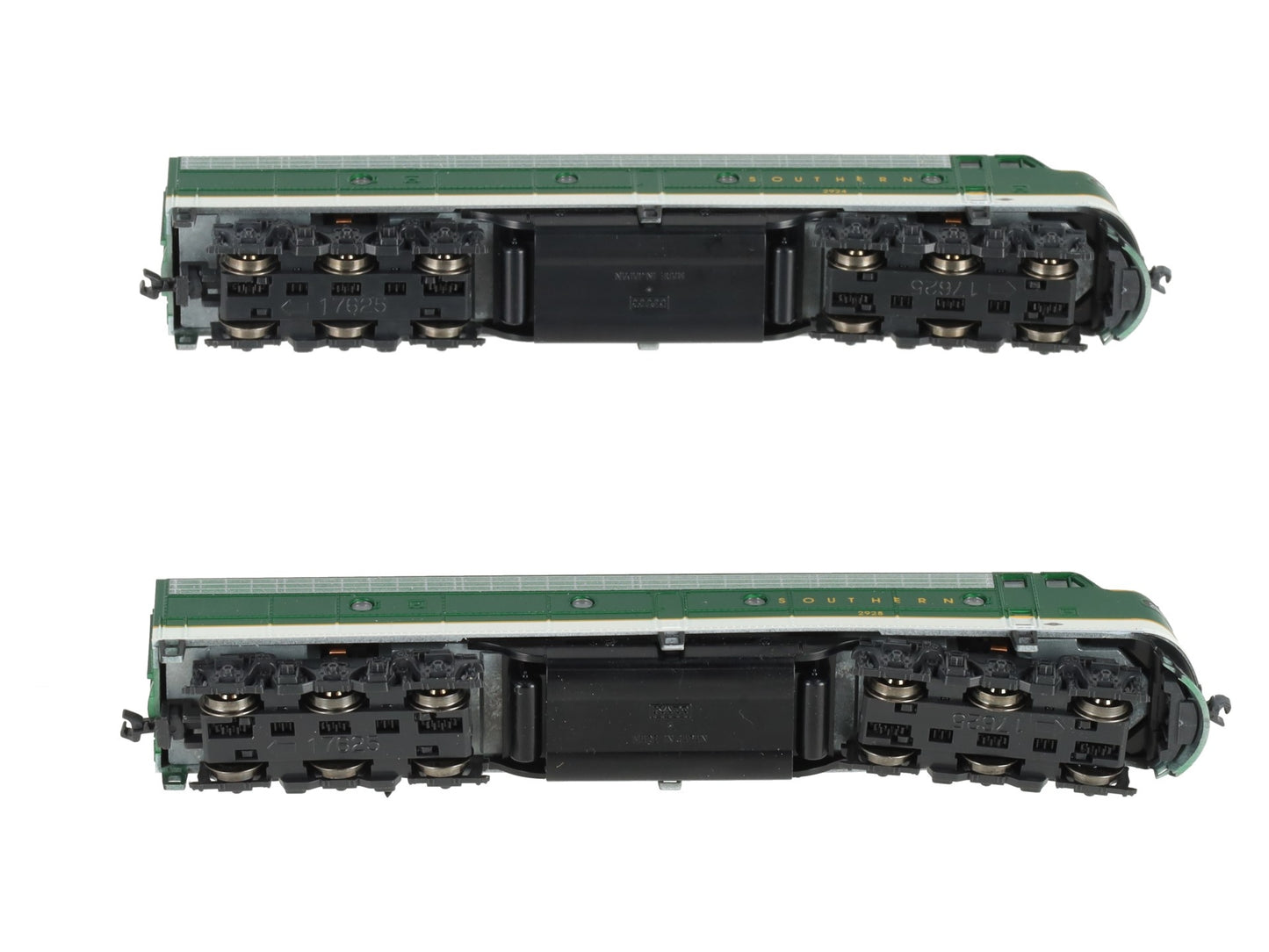 Kato 106-2301 N Scale Southern E8/9 AA Loco. Set EX/Box