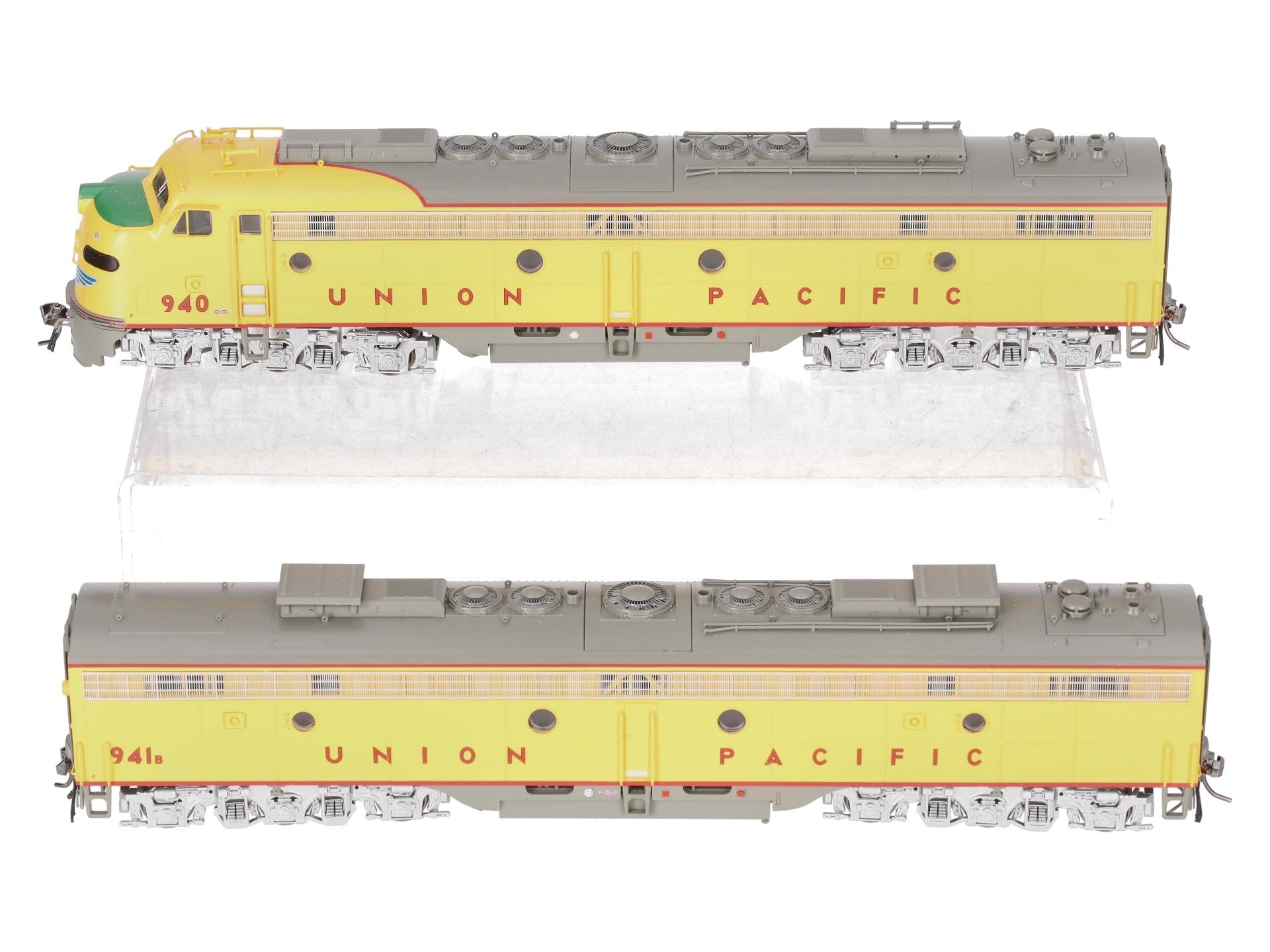 Rapido Trains 28041 HO UP EMD E8A/B Diesel Locomotive Standard DC #940/941B EX/Box