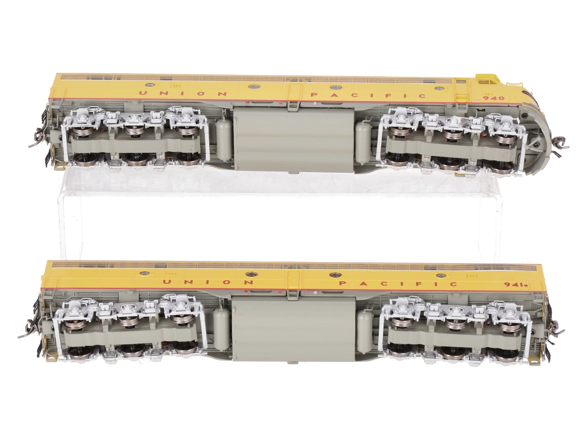 Rapido Trains 28041 HO UP EMD E8A/B Diesel Locomotive Standard DC #940/941B EX/Box