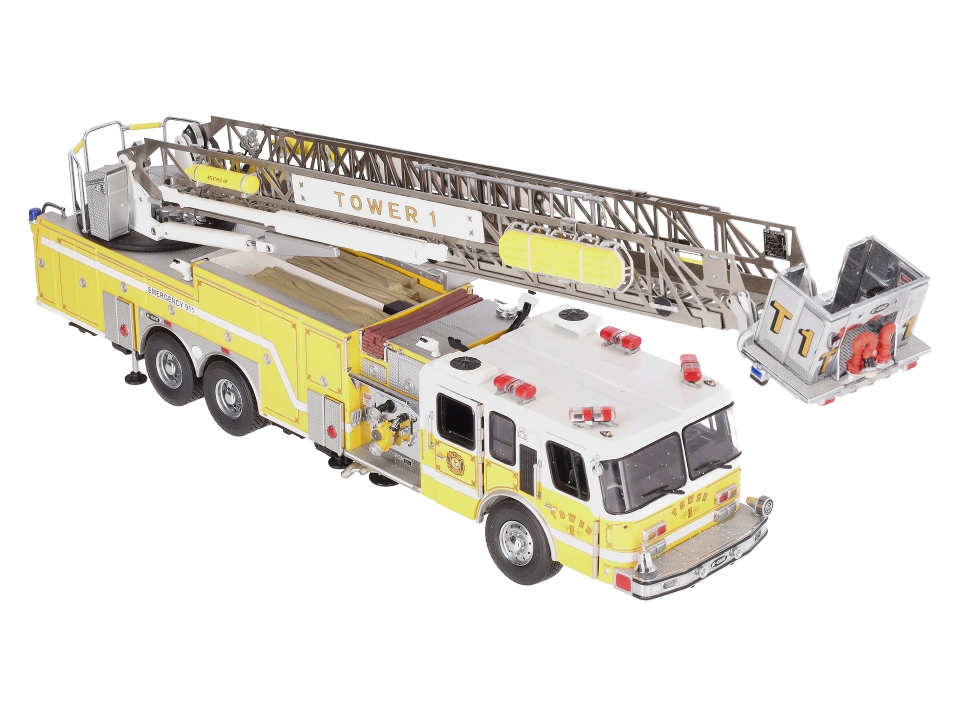 Franklin Mint 1:32 Emergency One - HP 105 Platform Limited Edition Fire Engine EX