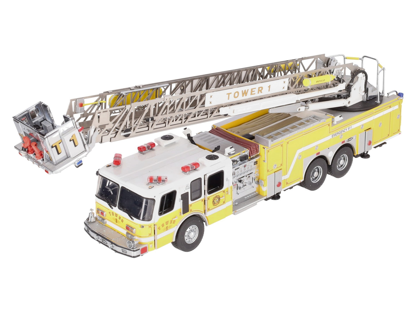 Franklin Mint 1:32 Emergency One - HP 105 Platform Limited Edition Fire Engine EX