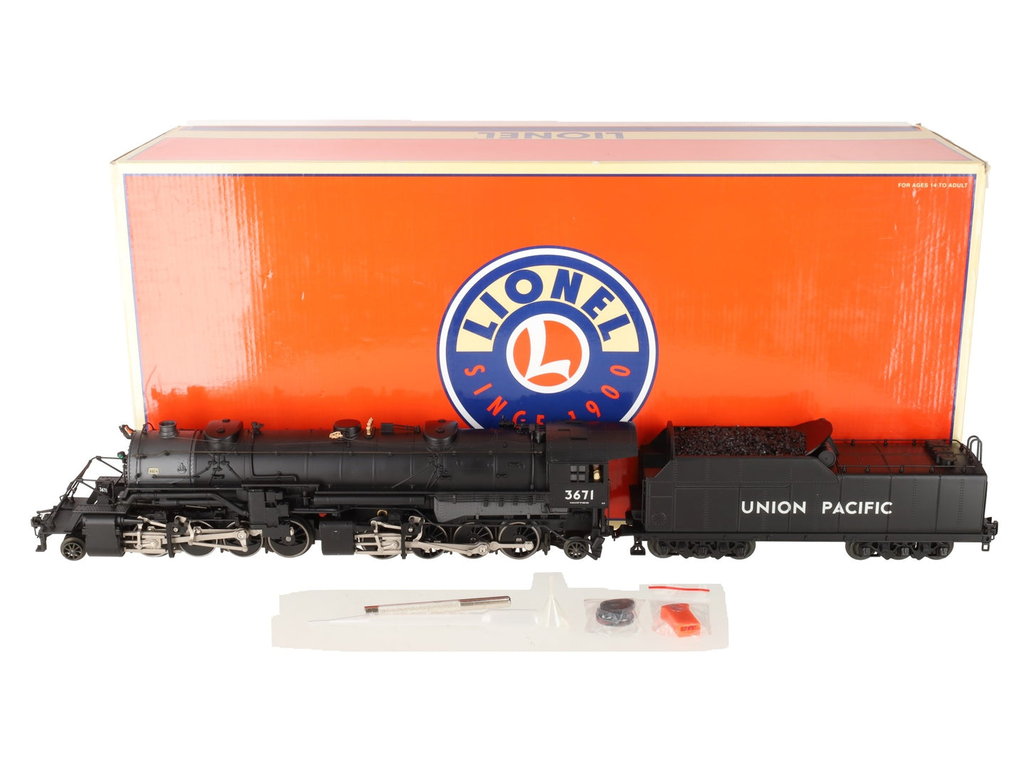 Lionel 6-11446 O Gauge Union Pacific Y-3 2-8-8-2 Steam Locomotive & Tender #3671 LN/Box