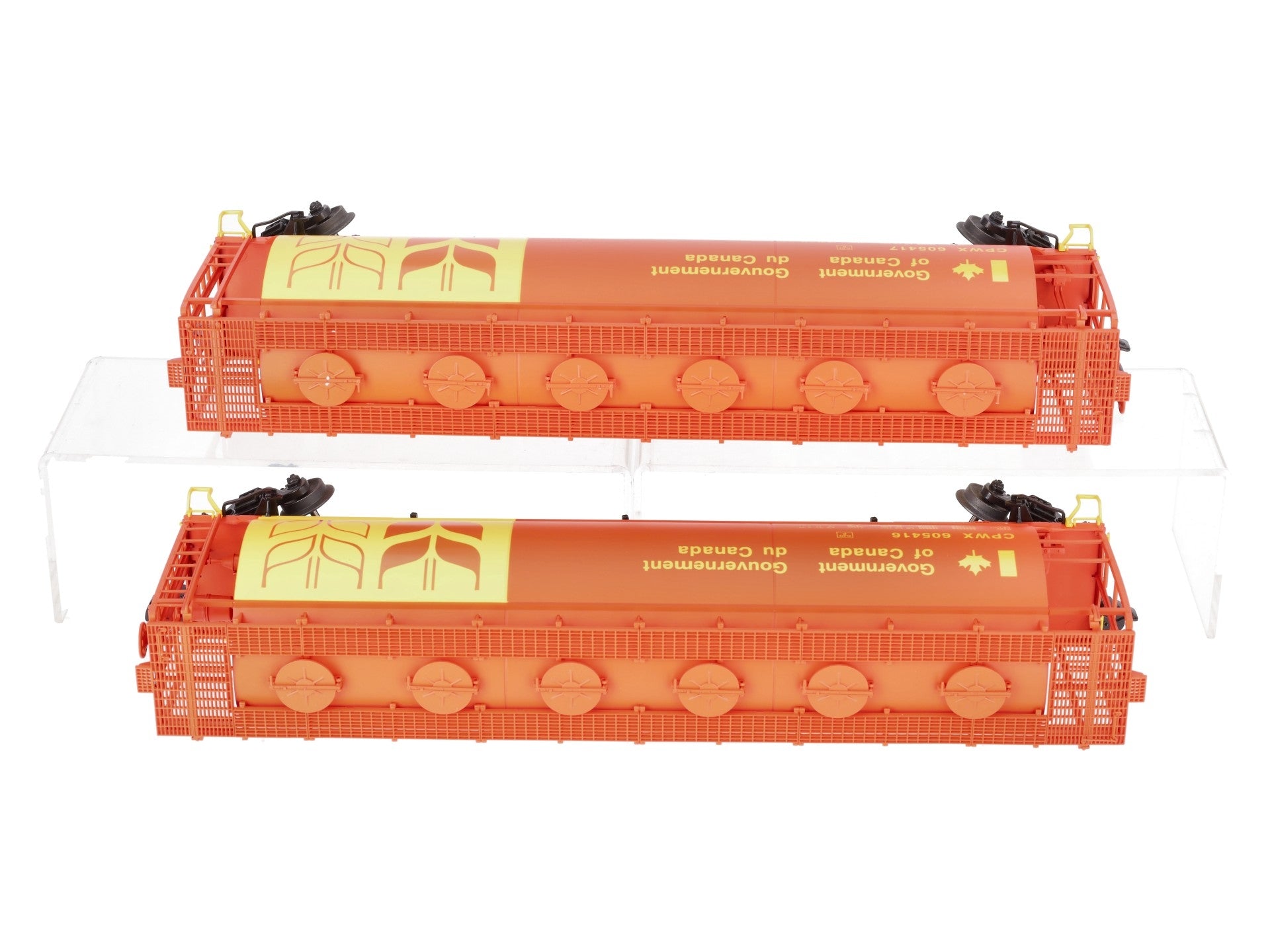 Lionel 6-11866 Government of Canada Cylindrical Hoppers (Set of 2) LN/Box