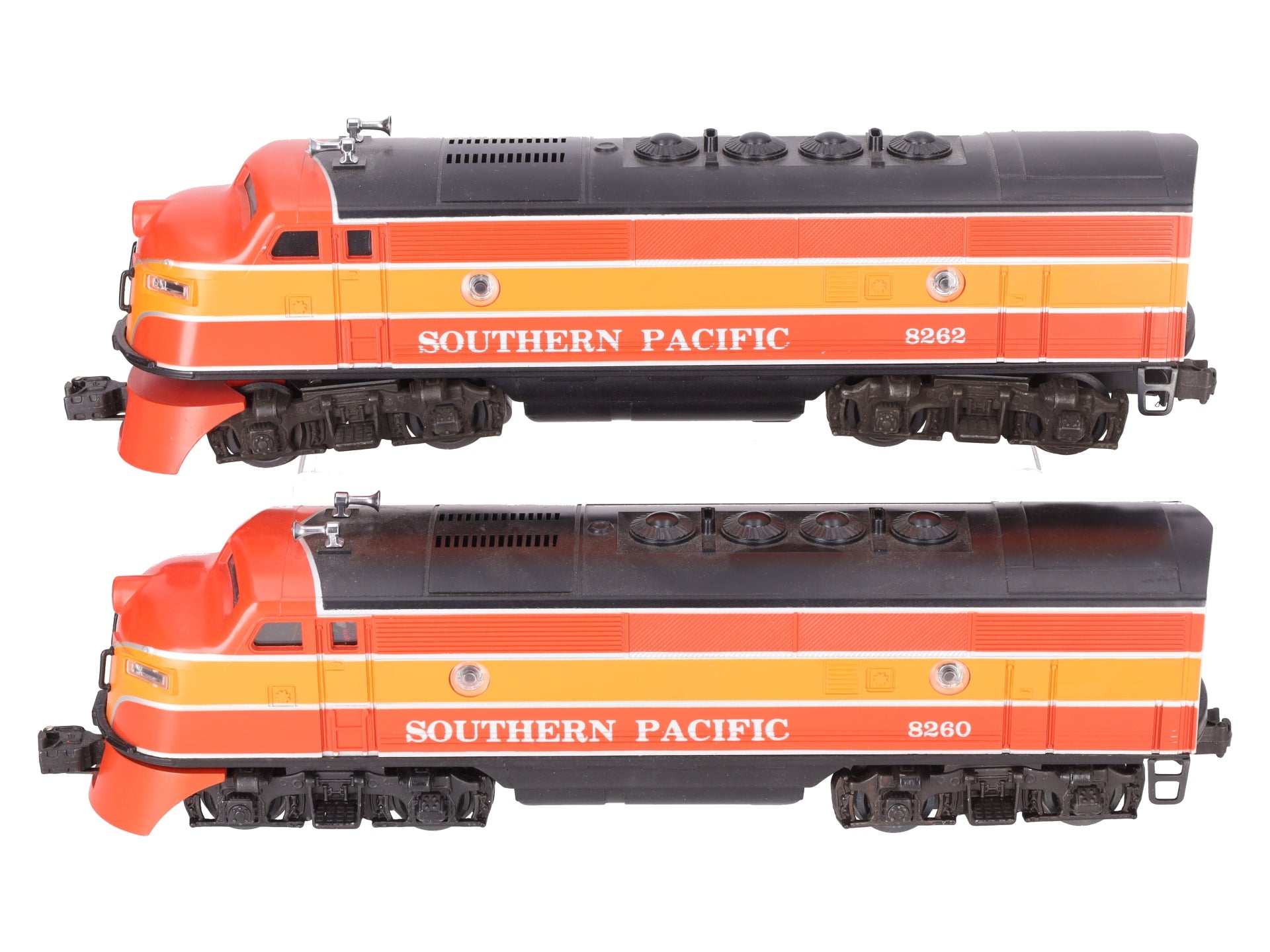 Lionel 6-8260 O Gauge Southern Pacific F3 AA Diesel Locomotive Set #8260/8262 EX/Box