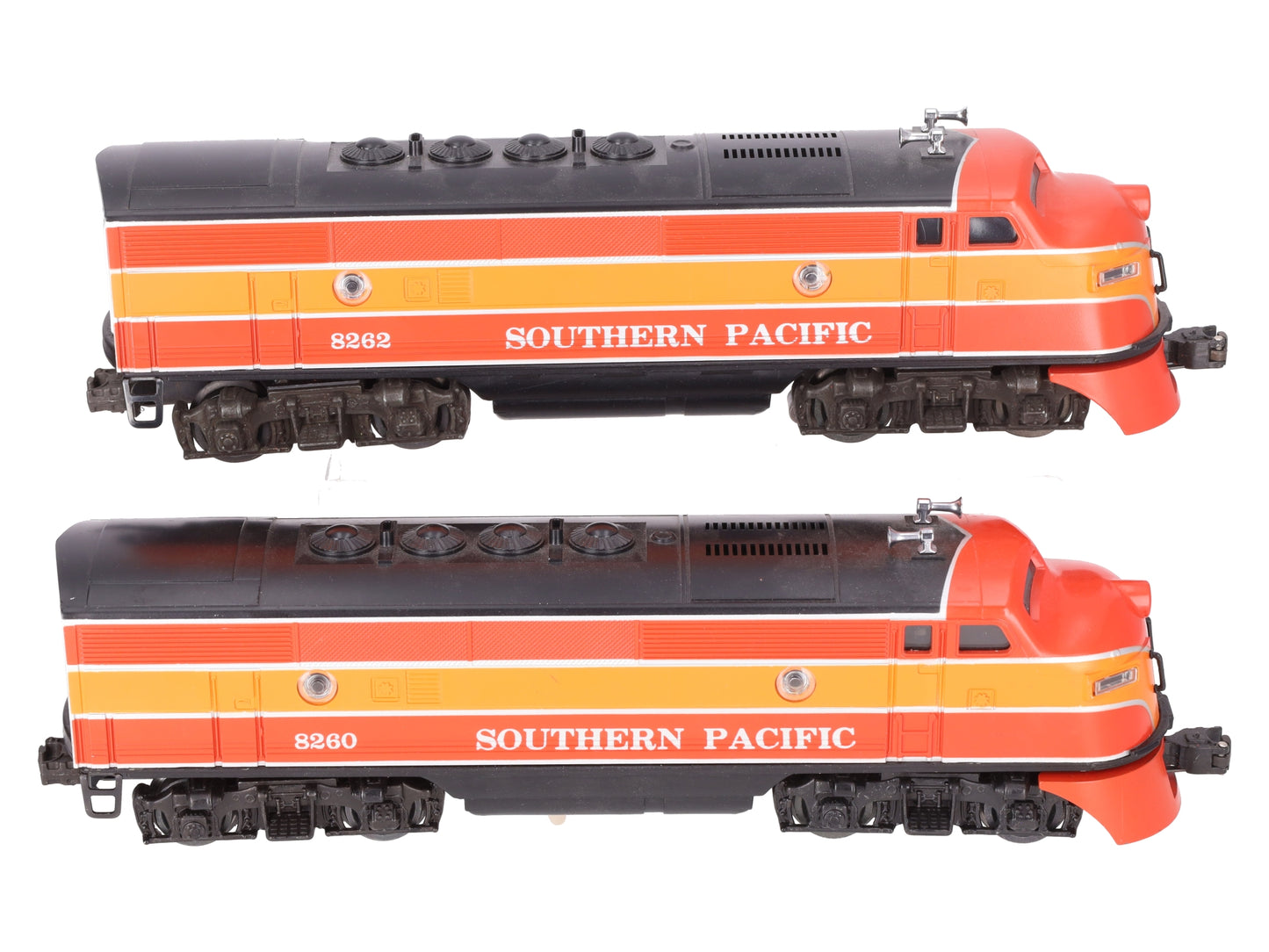 Lionel 6-8260 O Gauge Southern Pacific F3 AA Diesel Locomotive Set #8260/8262 EX/Box