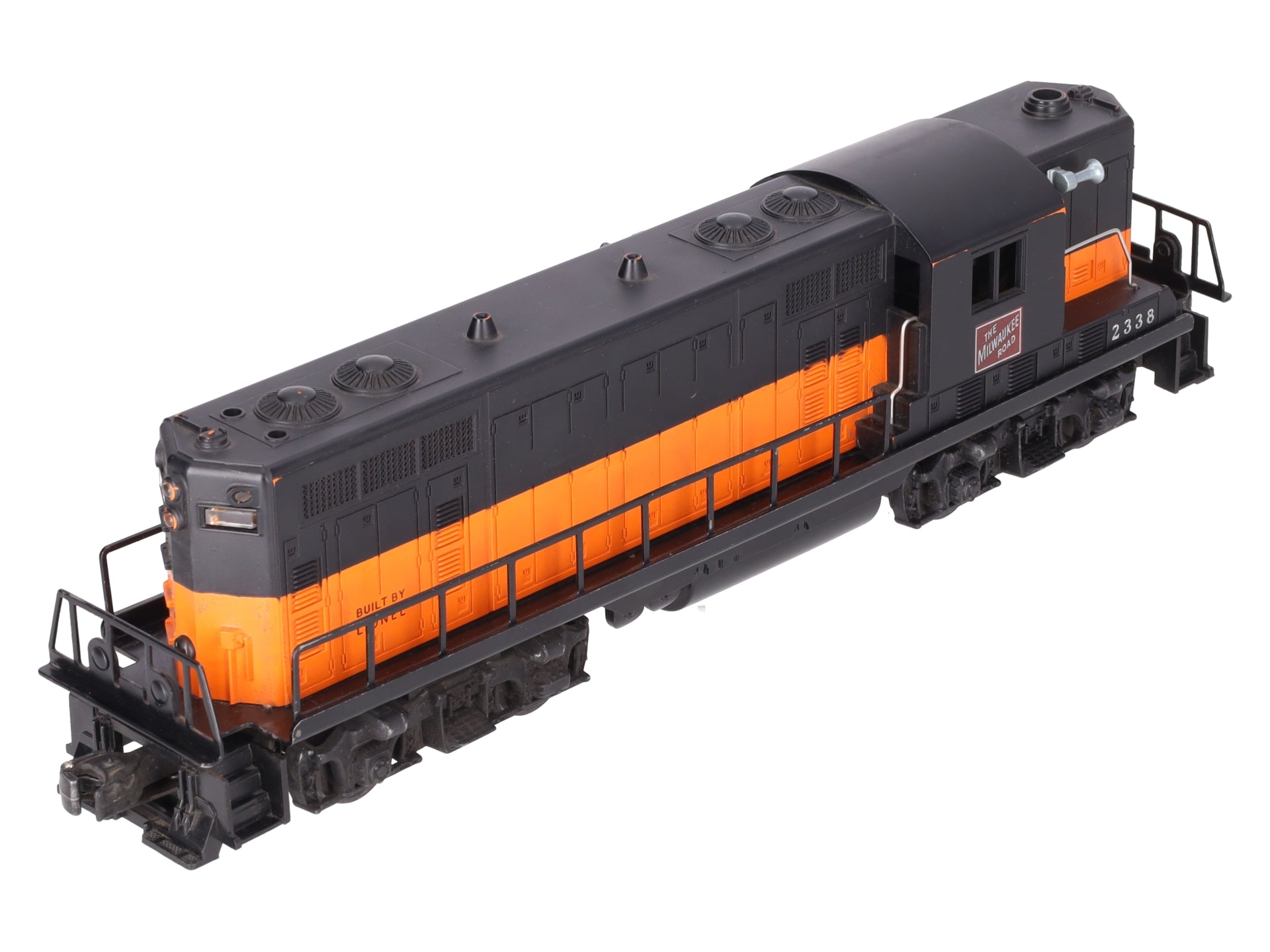 Lionel 2338 Vintage O Milwaukee Road Powered GP-7 Diesel Locomotive VG