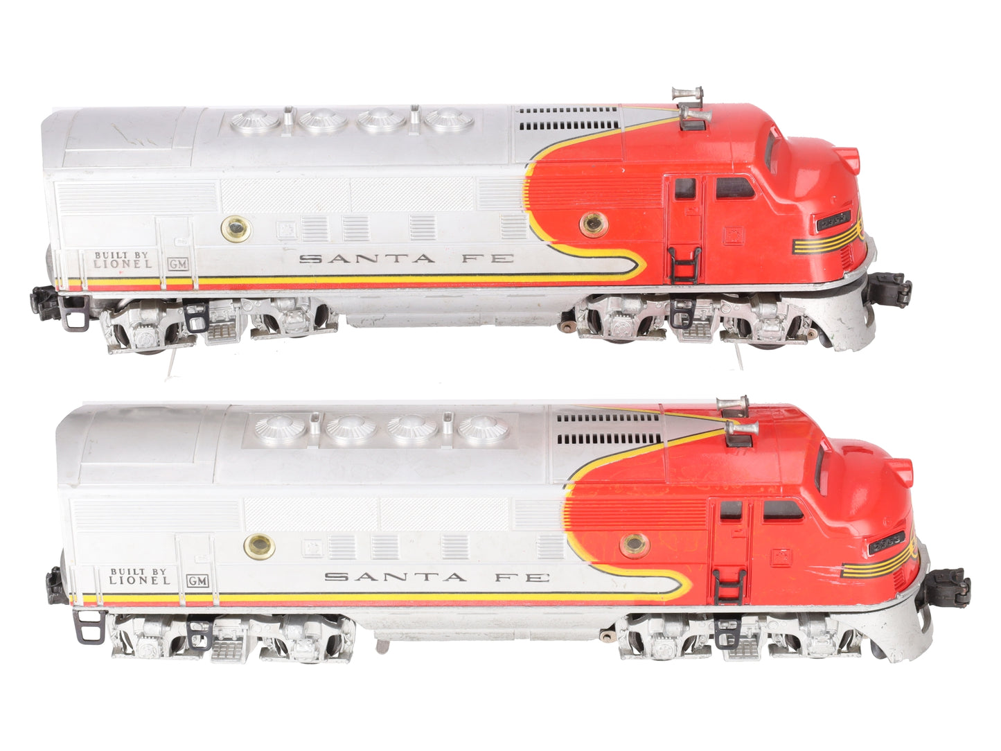 Lionel 2353 Vintage O Santa Fe F-3 AA Diesel Locomotive Set #2353 VG