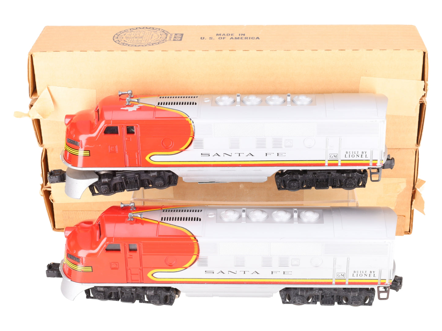 Lionel 2383 Vintage O Santa Fe F-3 AA Diesel Locomotives VG/Box