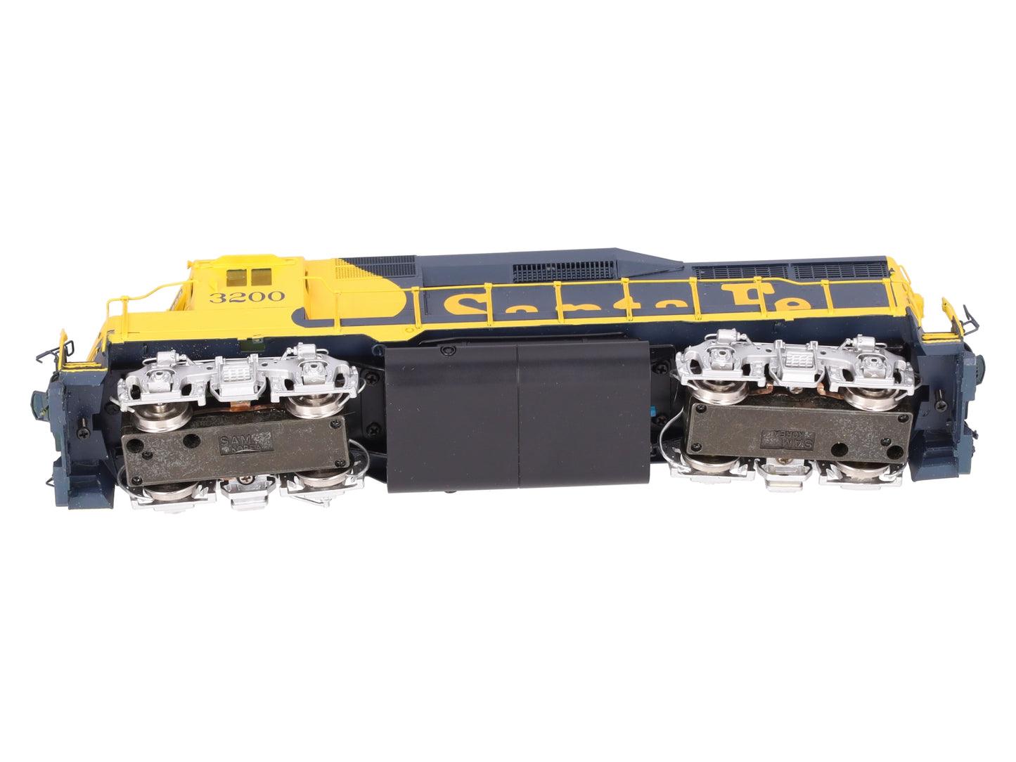 Challenger Imports 2151.1 HO BRASS ATSF GP-30 Phase I Diesel #3200 - F/P LN/Box