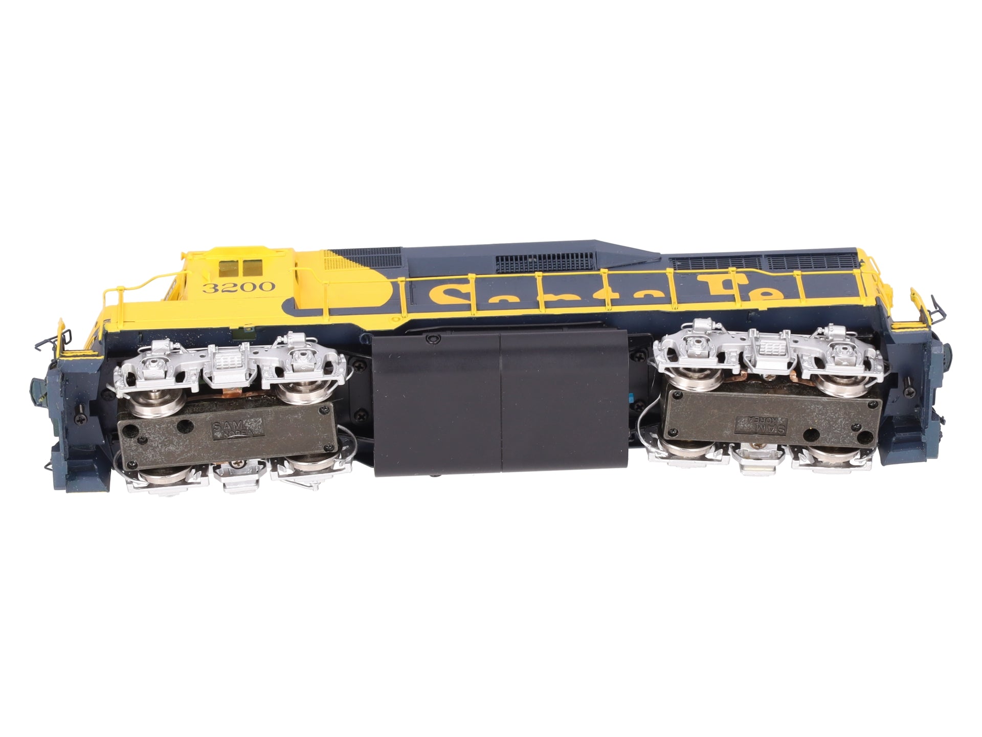 Challenger Imports 2151.1 HO BRASS ATSF GP-30 Phase I Diesel #3200 - F/P LN/Box