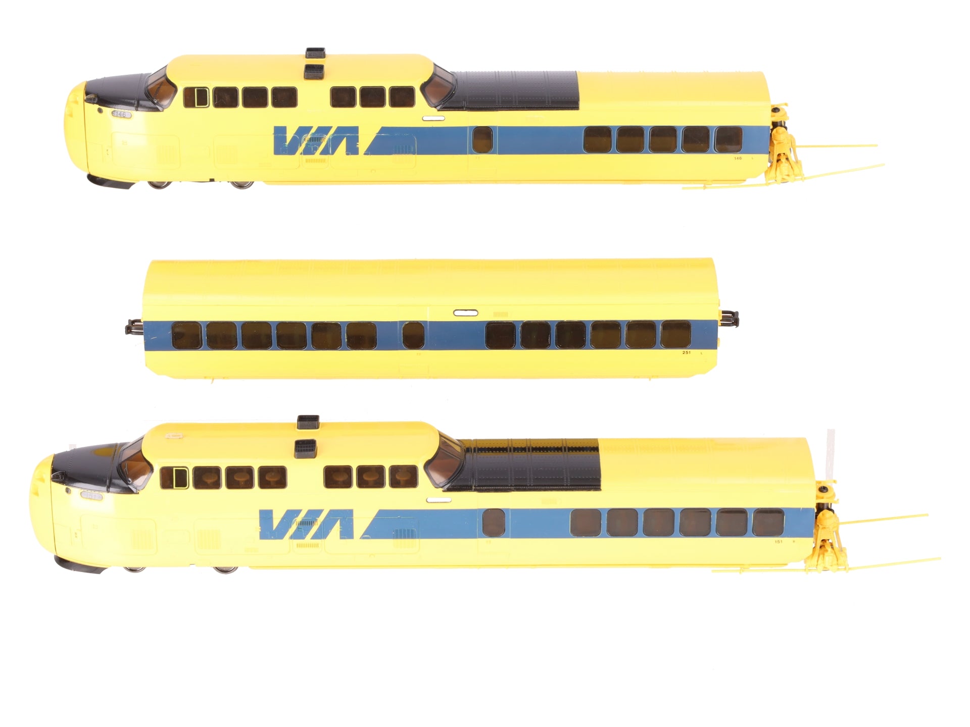 Rapido Trains 200006 HO Gauge VIA Rail Canada TurboTrain Diesel Train Set EX/Box