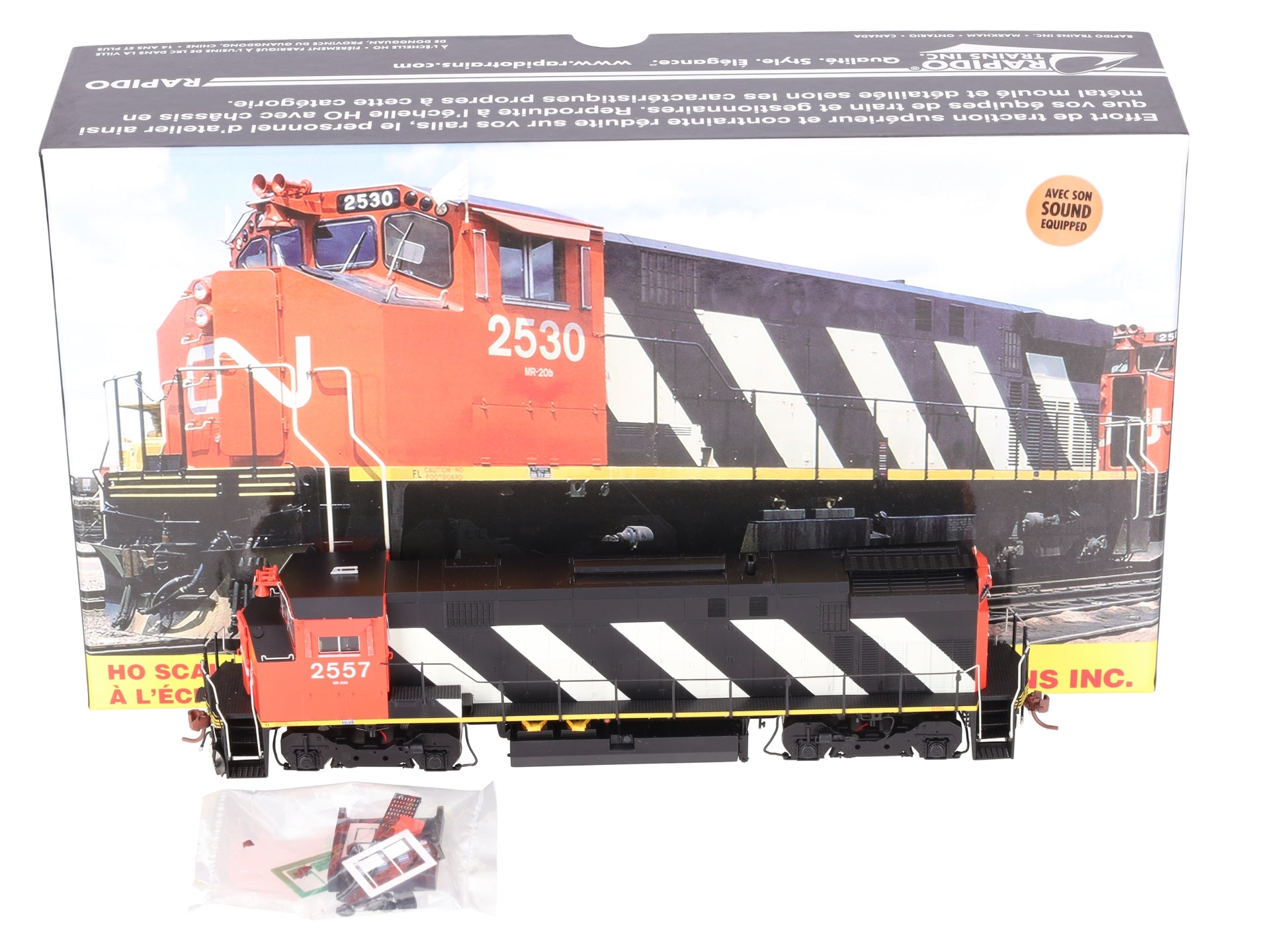 Rapido Trains 33504 HO Canadian M420 Diesel Locomotive #2557 with Sound EX/Box