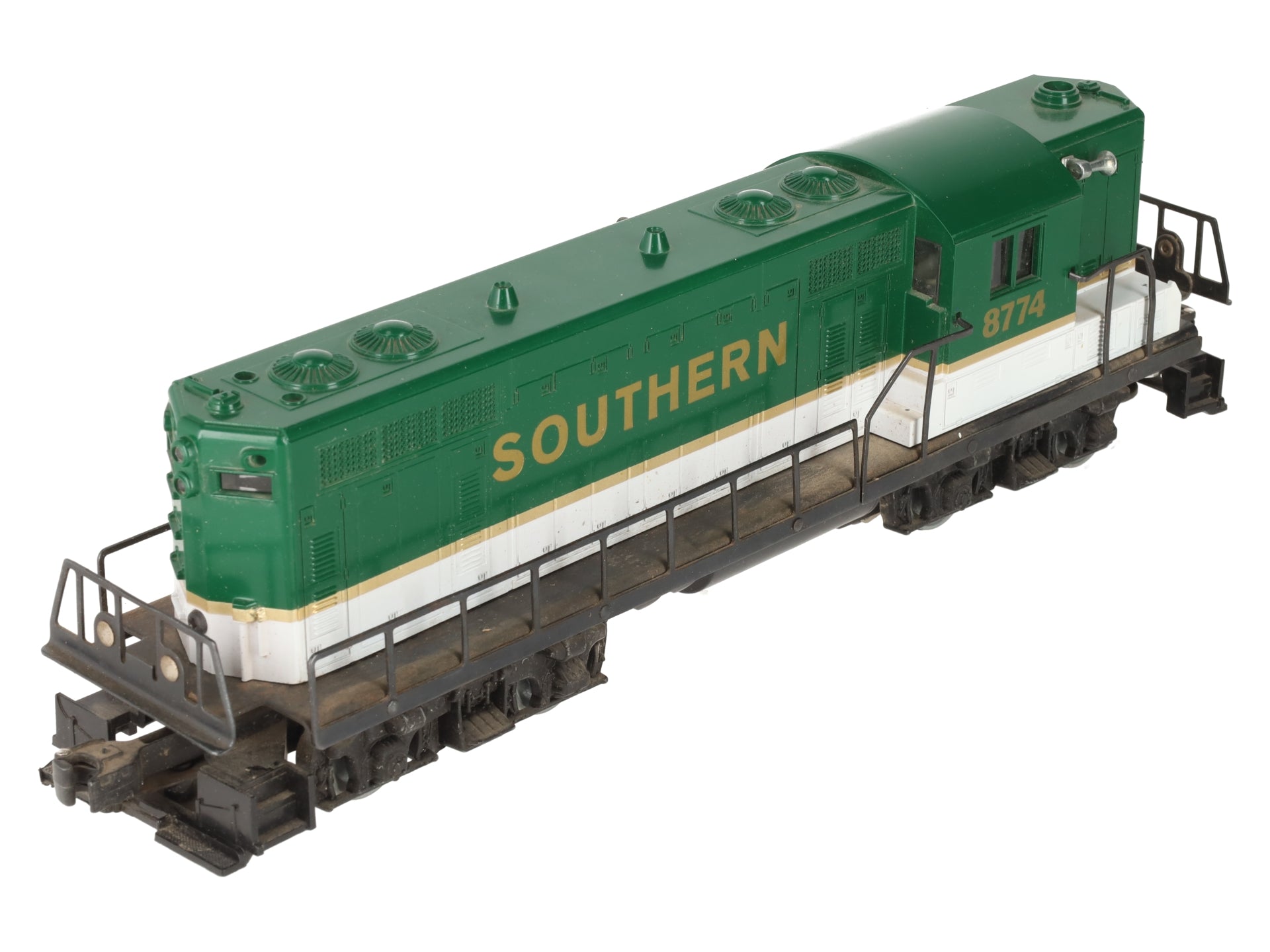 Lionel 6-8774 O Gauge Southern GP-7 Diesel Locomotive VG/Box