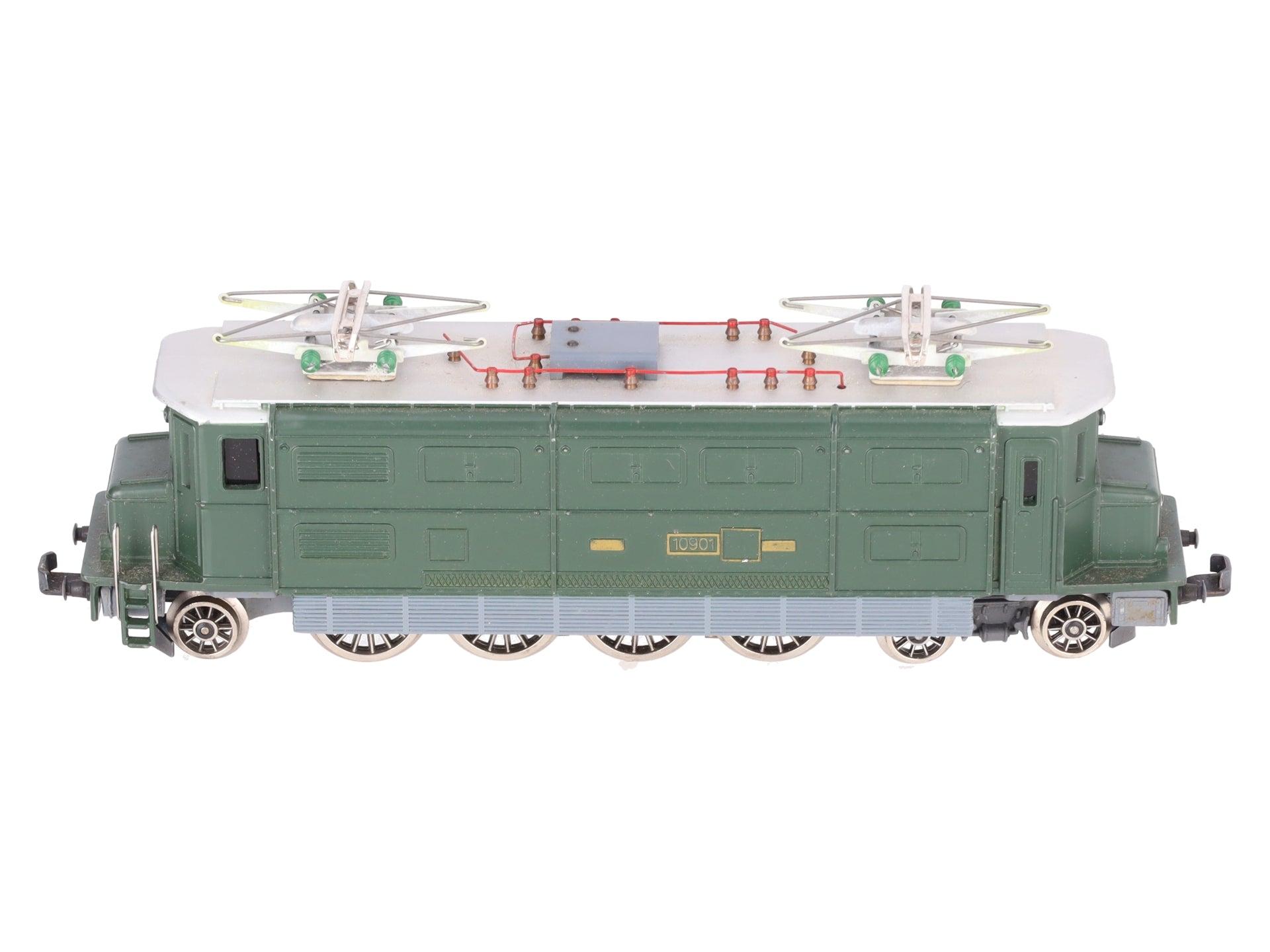 HAG 141 HO Scale SBB Ae 4/7 Electric Locomotive #10901 EX/Box