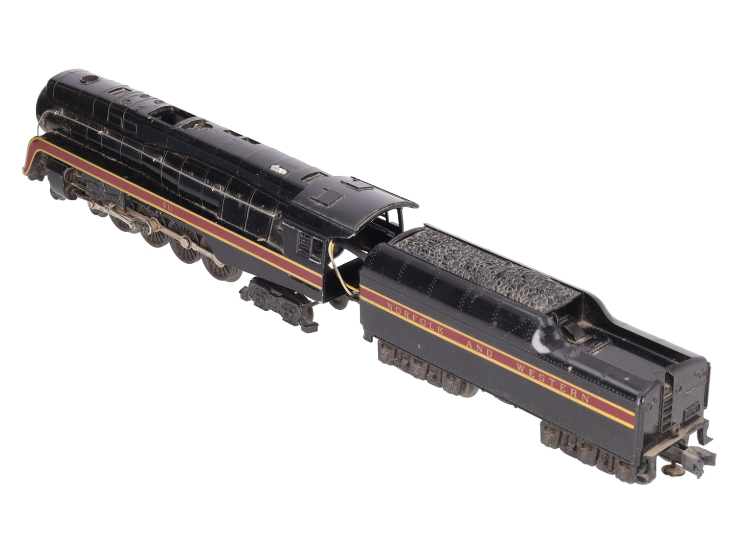Lionel 6-8100 O Gauge Norfolk & Western 4-8-4 Steam Locomotive & Tender #611 VG