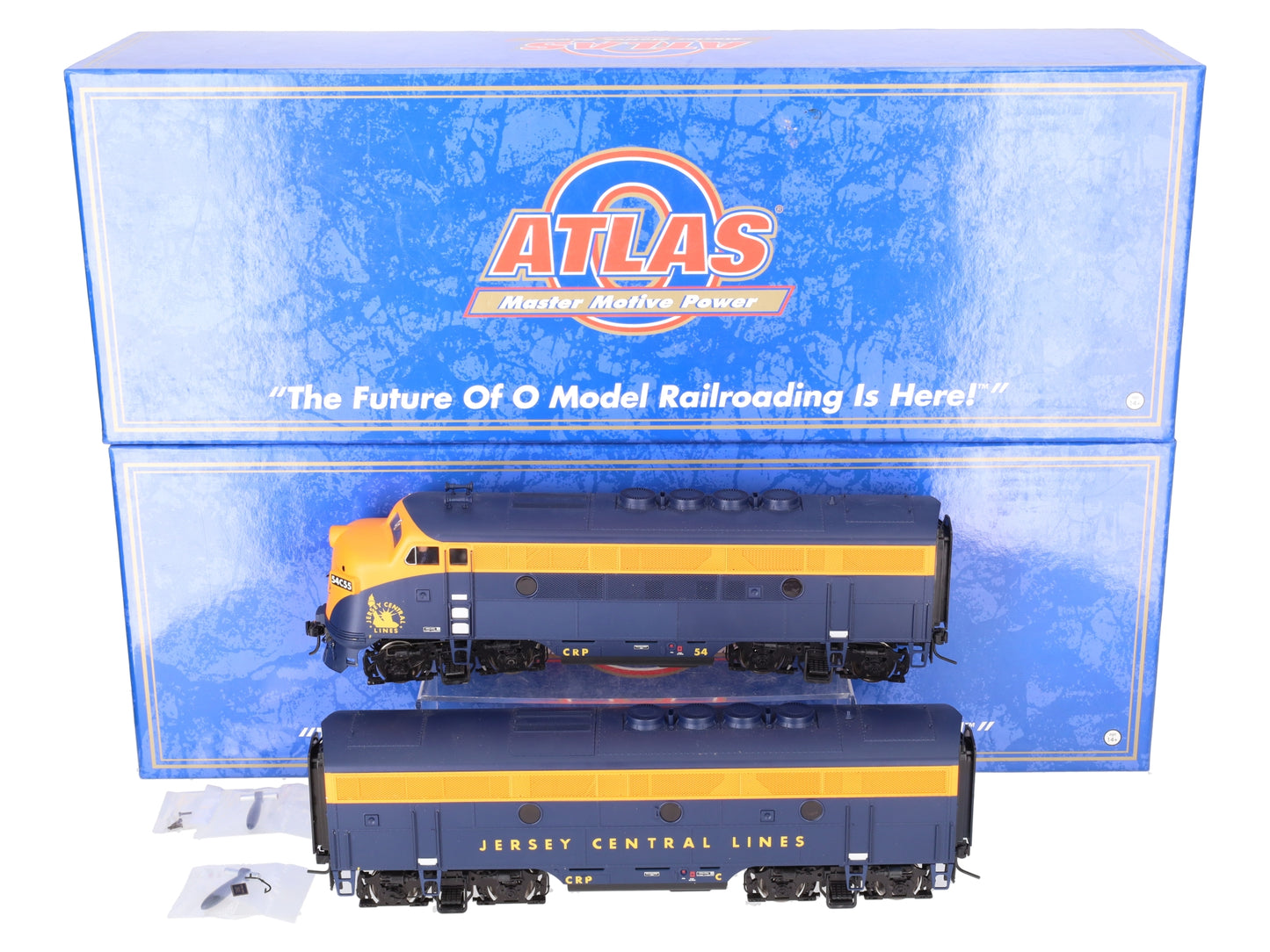 Atlas 3645-1 O CNJ Phase 2 Powered F3 A/B Diesel Locomotive Set #54 (2-Rail) EX/Box
