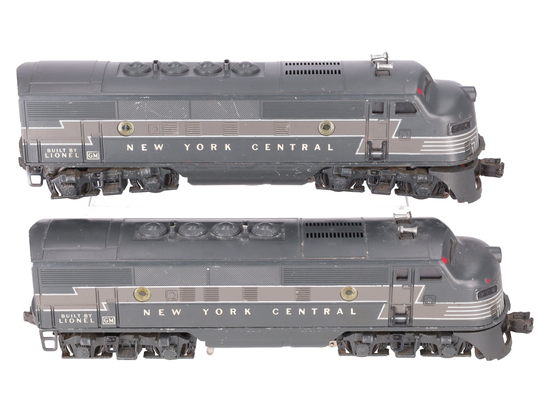 Lionel 2354 Vintage O New York Central F-3 AA Diesel Locomotives VG