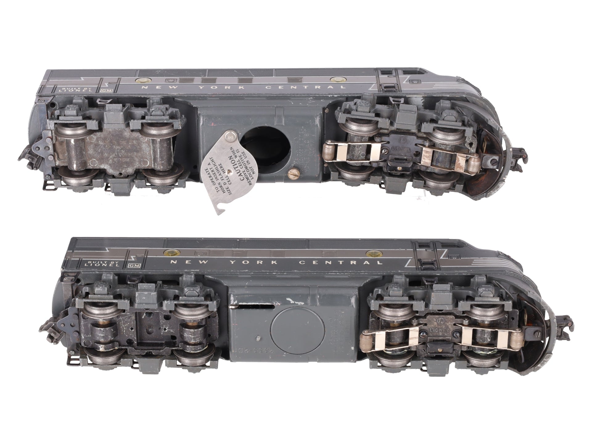 Lionel 2354 Vintage O New York Central F-3 AA Diesel Locomotives VG