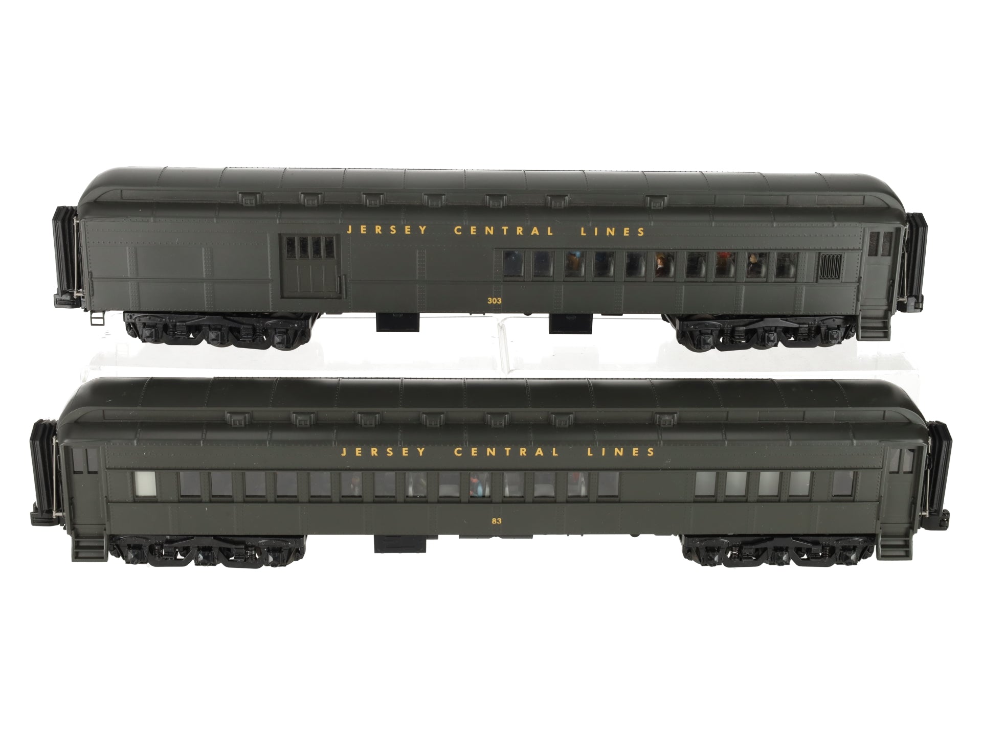 MTH 20-4197 O Jersey Central 70’ Madison Combine/Diner Car Set (Set of 2) EX/Box
