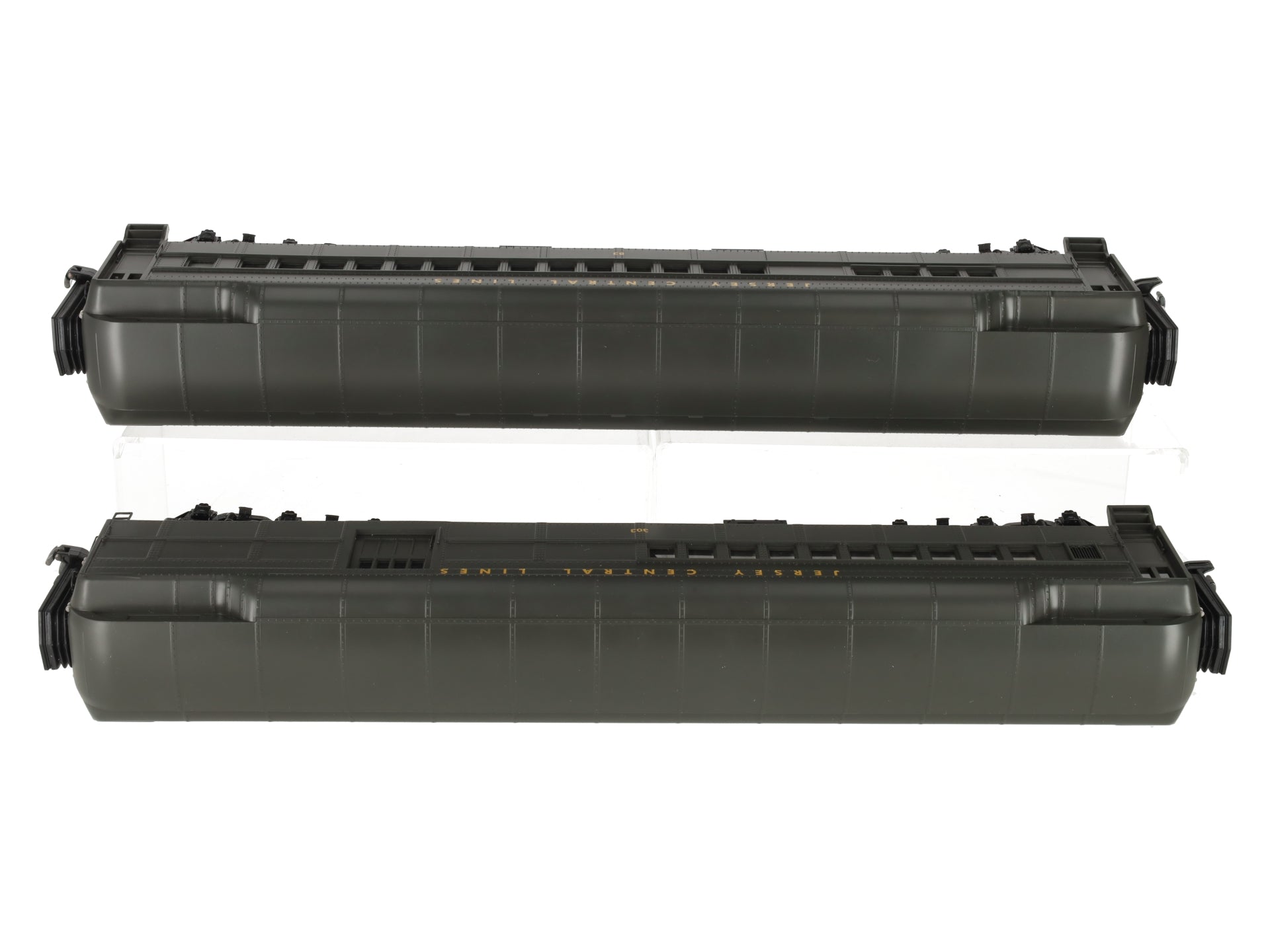 MTH 20-4197 O Jersey Central 70’ Madison Combine/Diner Car Set (Set of 2) LN/Box
