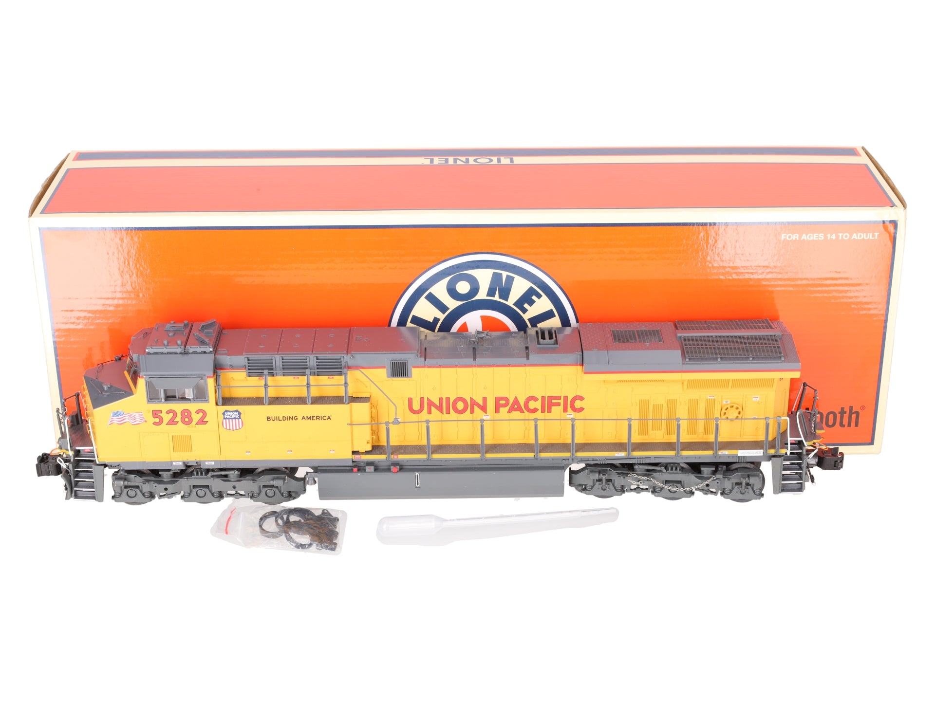 Lionel 2433461 O Gauge Union Pacific LEGACY ES44 Diesel Locomotive #5282 EX/Box