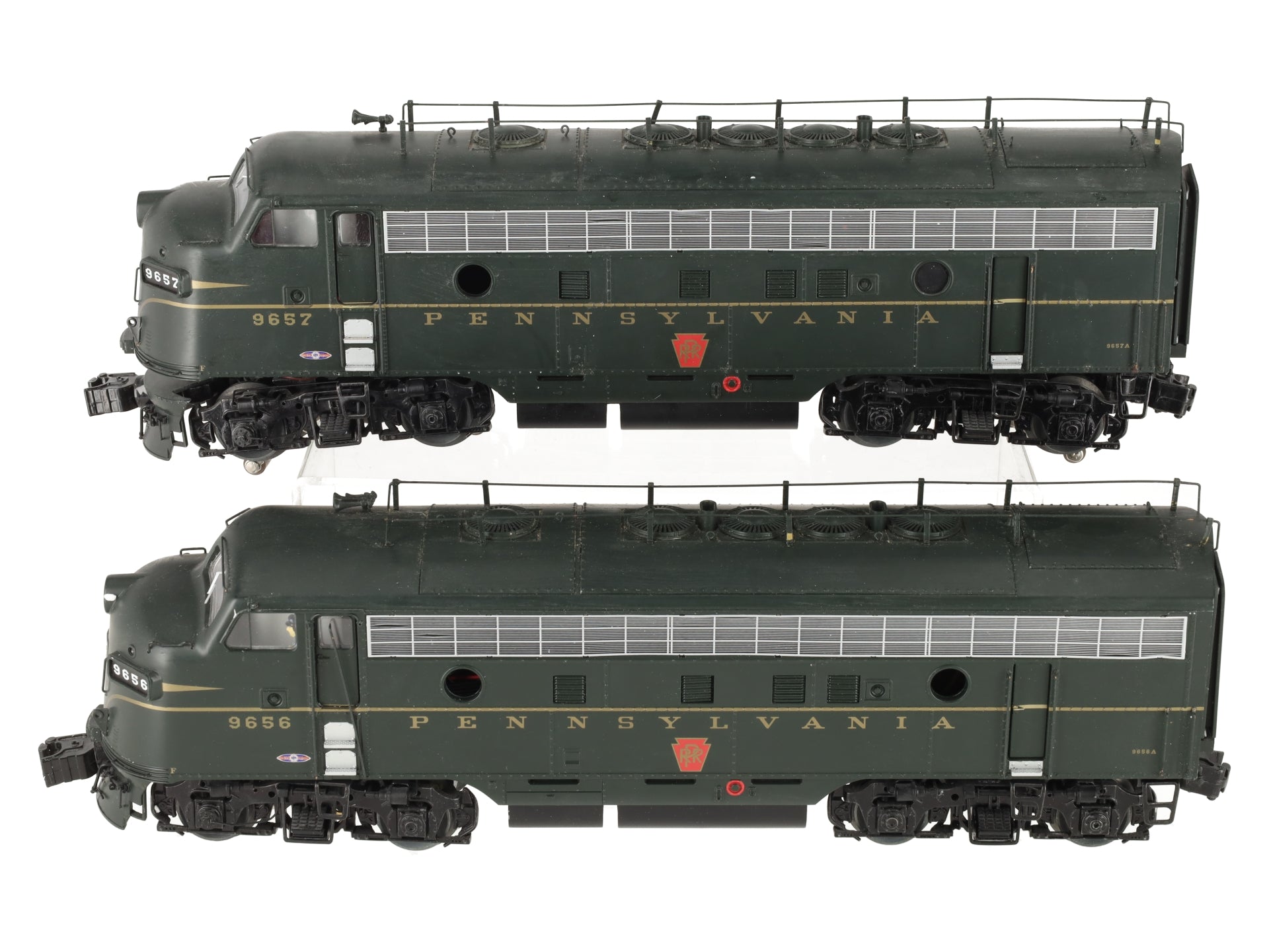 Lionel 6-85206 Pennsylvania Legacy F7 AA Diesel Locomotive Set #9656A/9657A VG/Box
