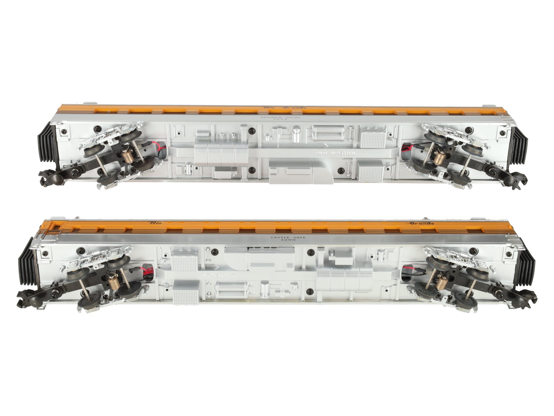 MTH 20-6695 O DRG 70' Streamlined Sleeper/Diner Passenger Car Set (Set of 2) EX/Box