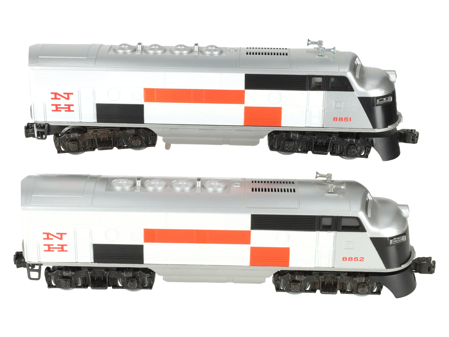 Lionel 6-8851 O Gauge New Haven F3 AA Diesel Locomotive Set #8851/8852 EX/Box