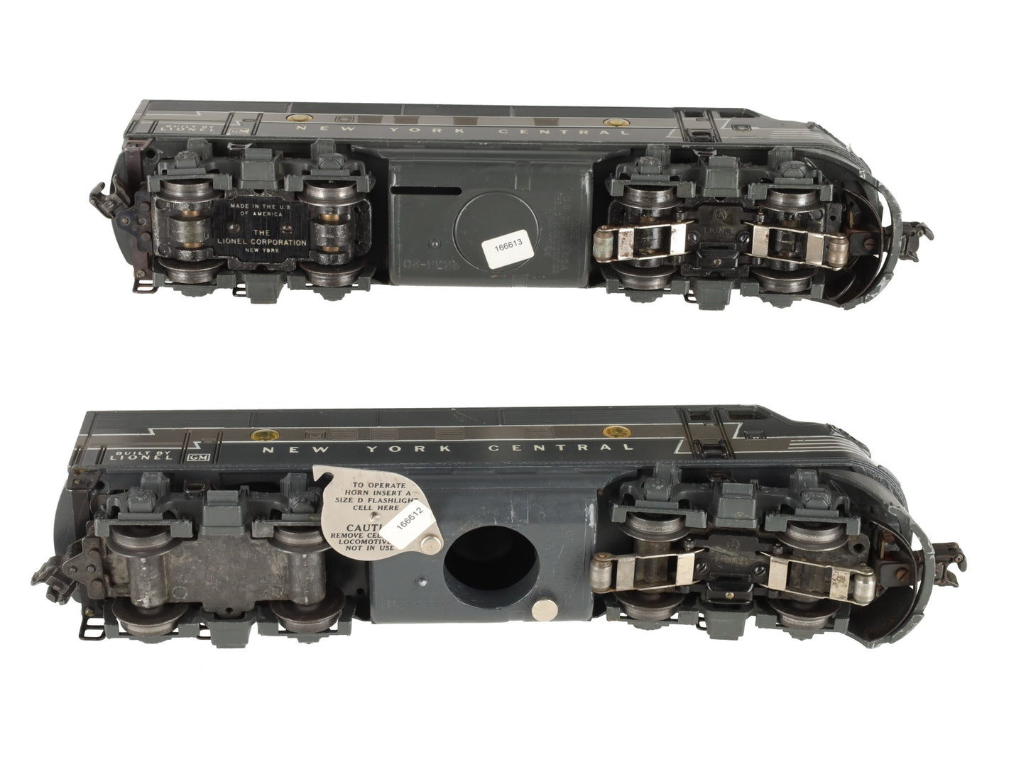 Lionel 2354 Vintage O New York Central F-3 AA Diesel Locomotives VG