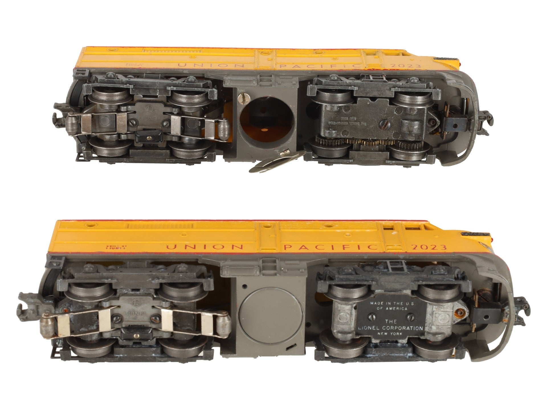 Lionel 2023 Vintage O Union Pacific Alco AA Diesel Locomotive Set VG