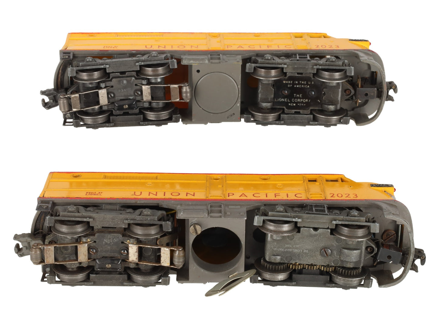 Lionel 2023 Vintage O Union Pacific Alco AA Diesel Locomotive Set VG