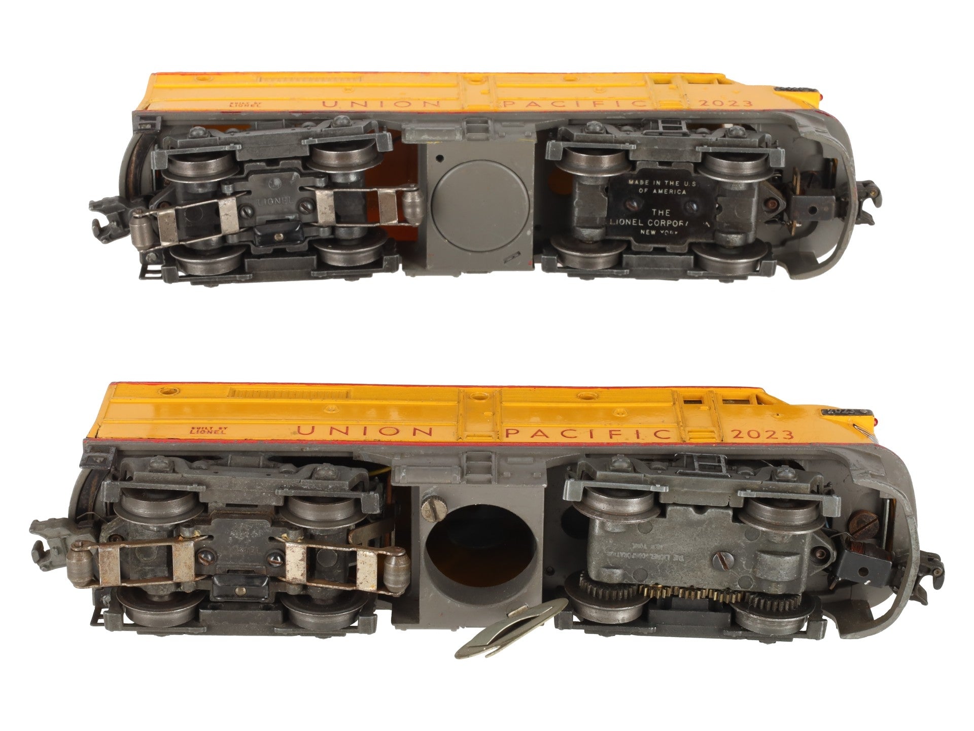 Lionel 2023 Vintage O Union Pacific Alco AA Diesel Locomotive Set VG