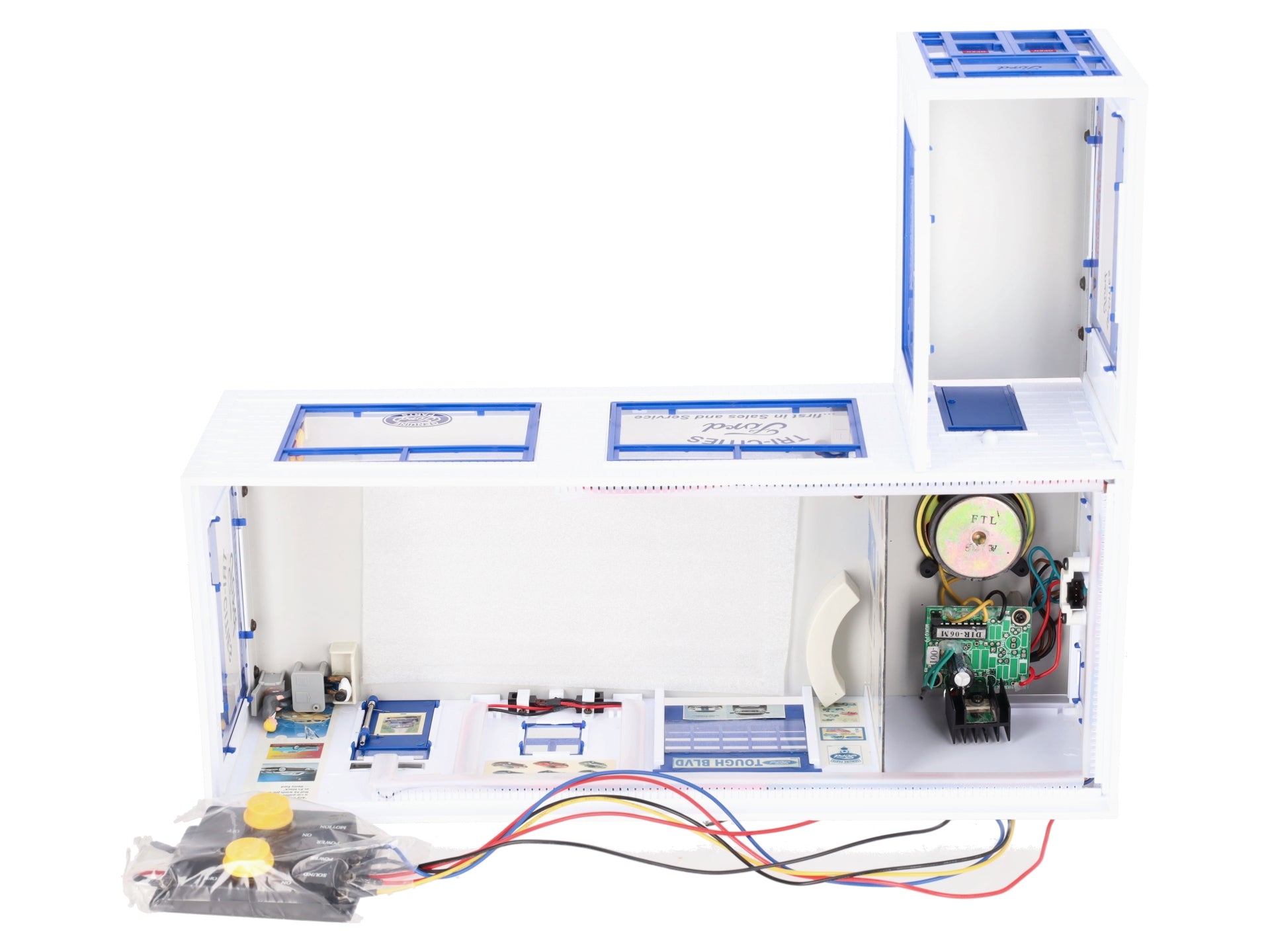 K-Line K-42417 O Built-Up Lighted FORD Auto Showroom LN/Box