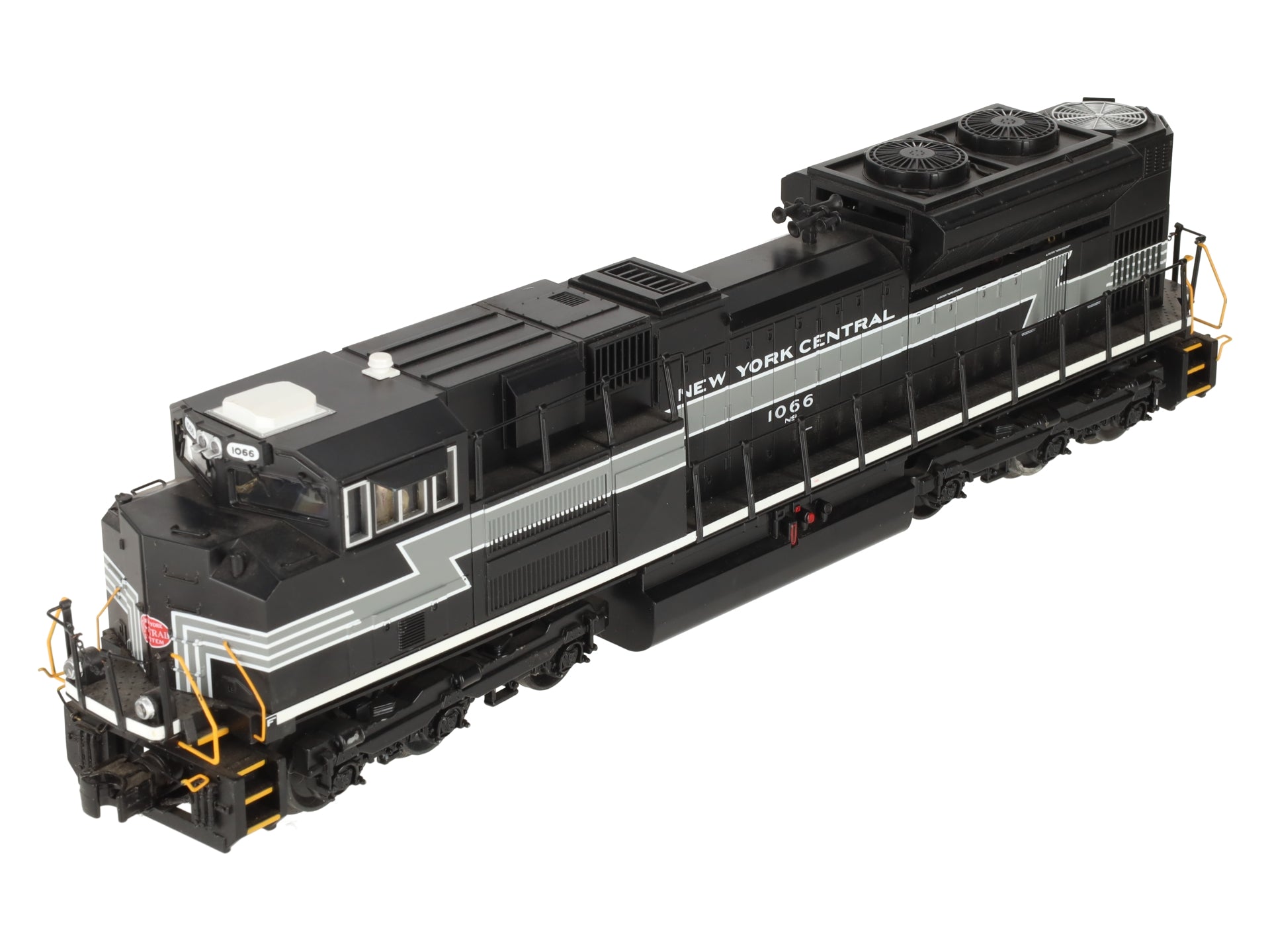 MTH 30-20369-1 New York Central SD70ACe Diesel Engine w/PS 3.0 #1066 EX/Box