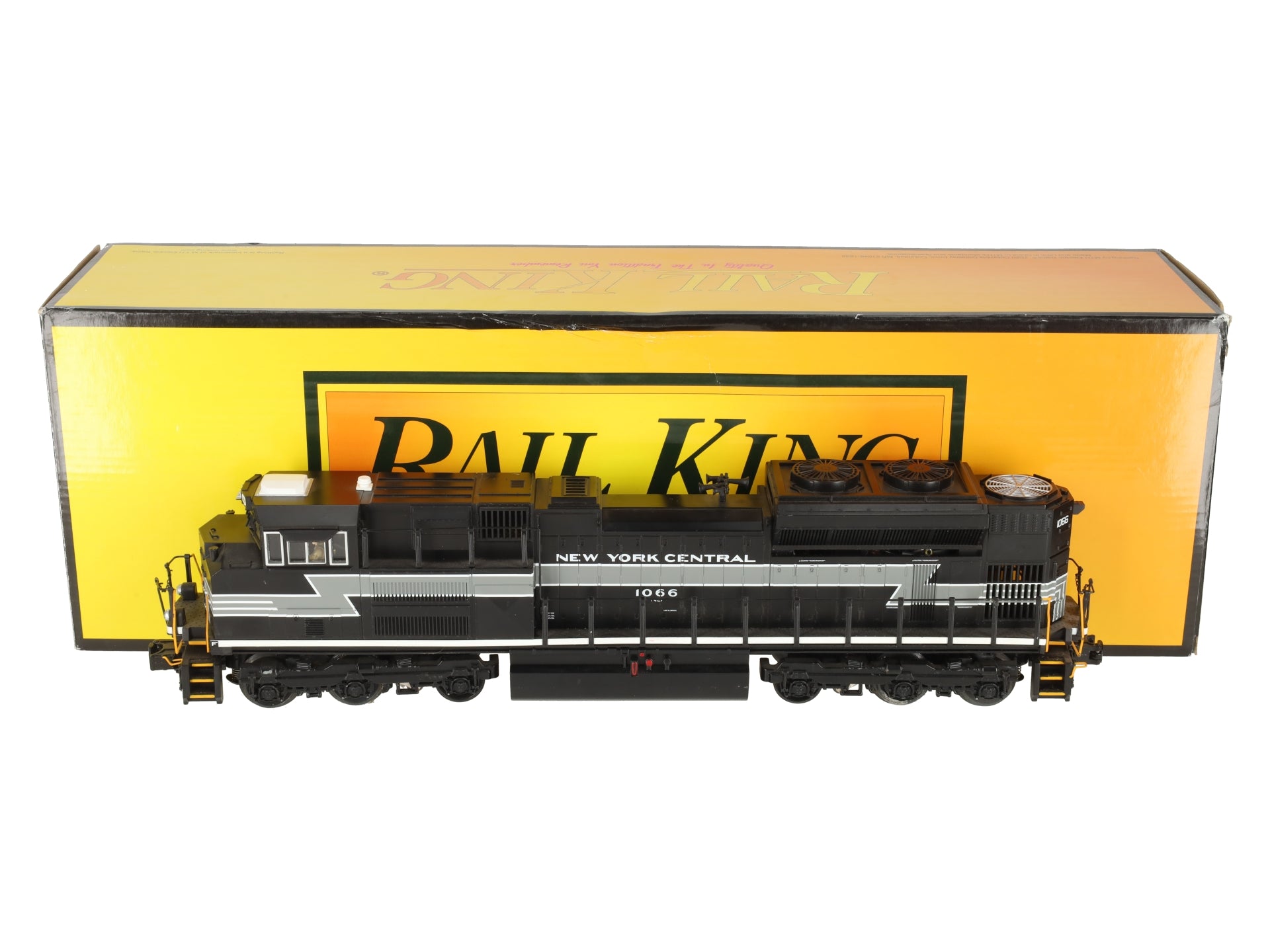 MTH 30-20369-1 New York Central SD70ACe Diesel Engine w/PS 3.0 #1066 EX/Box