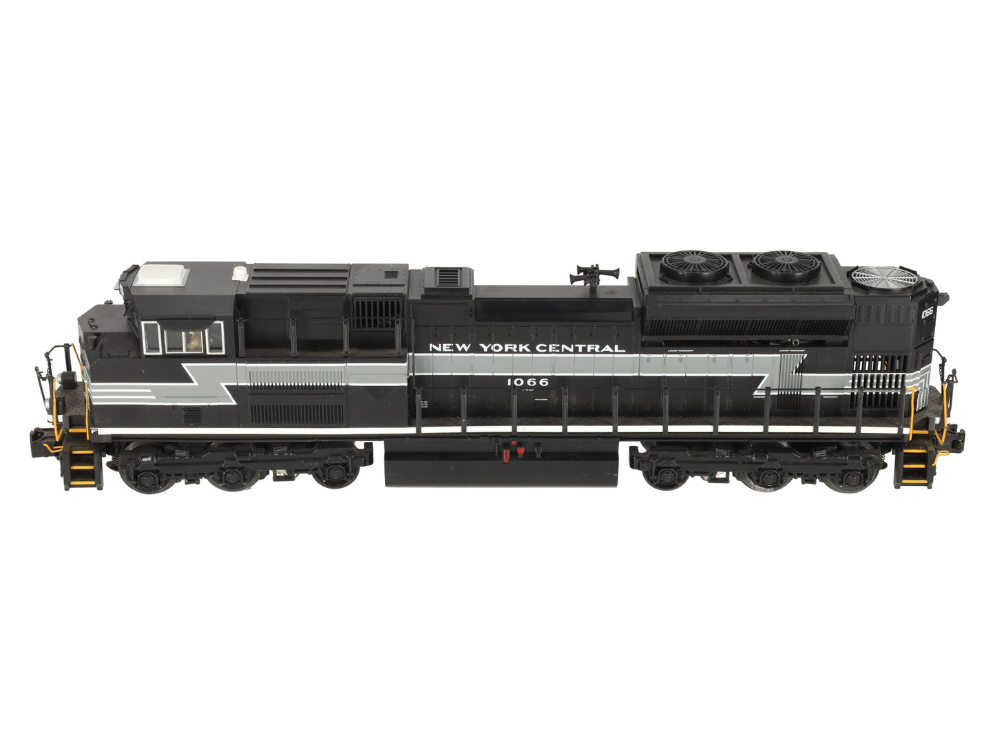 MTH 30-20369-1 New York Central SD70ACe Diesel Engine w/PS 3.0 #1066 EX/Box