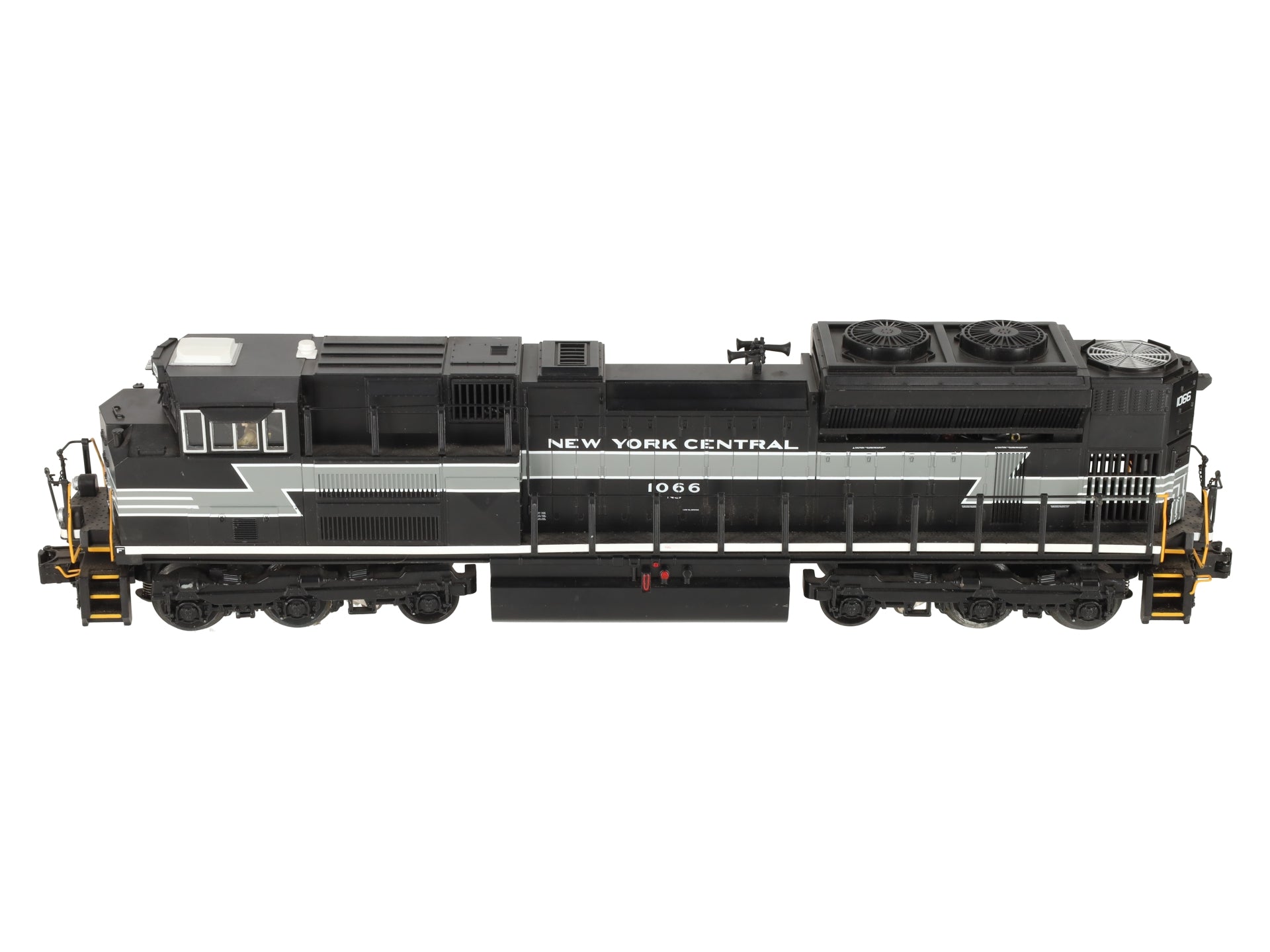 MTH 30-20369-1 New York Central SD70ACe Diesel Engine w/PS 3.0 #1066 EX/Box
