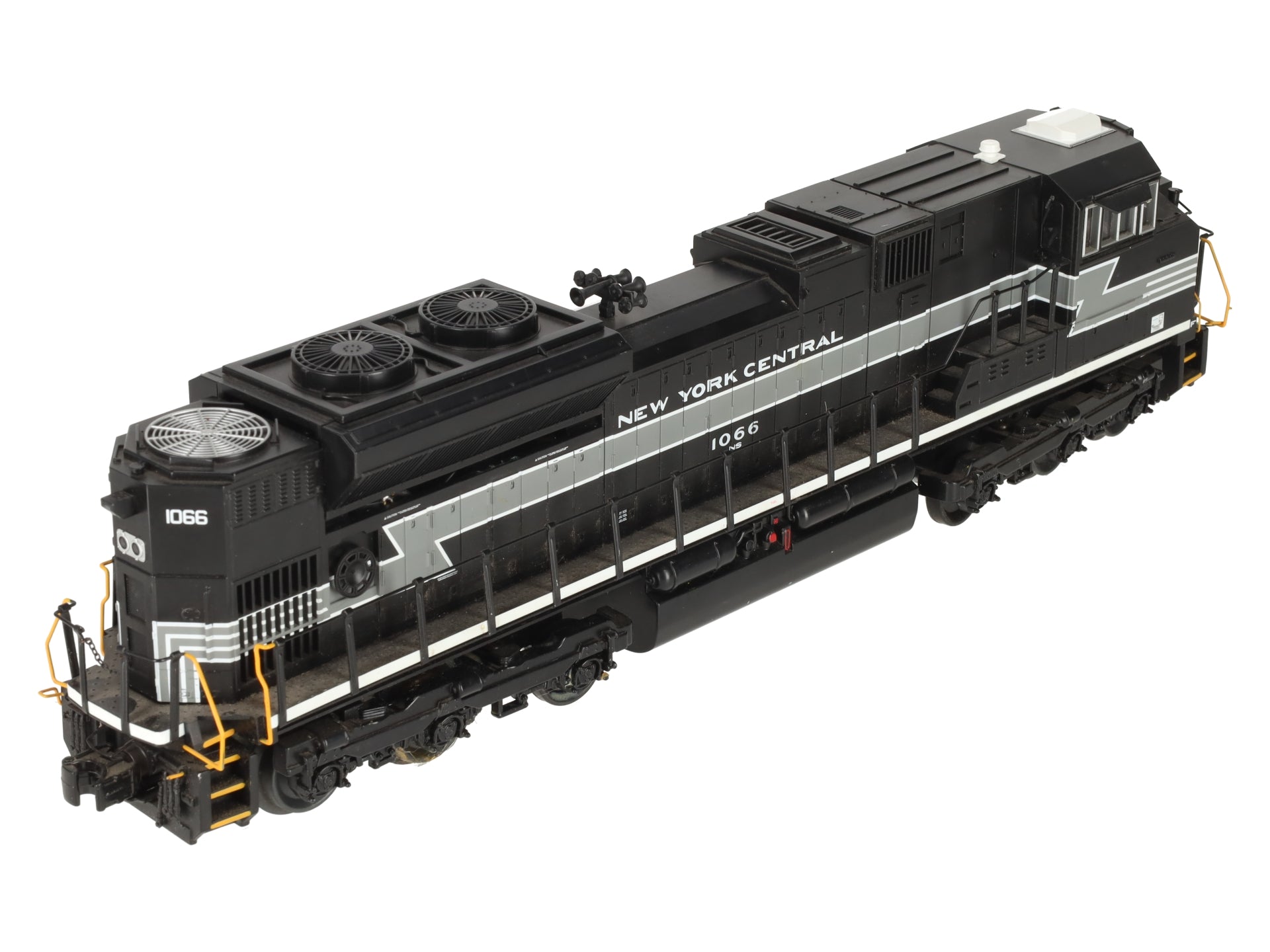 MTH 30-20369-1 New York Central SD70ACe Diesel Engine w/PS 3.0 #1066 EX/Box
