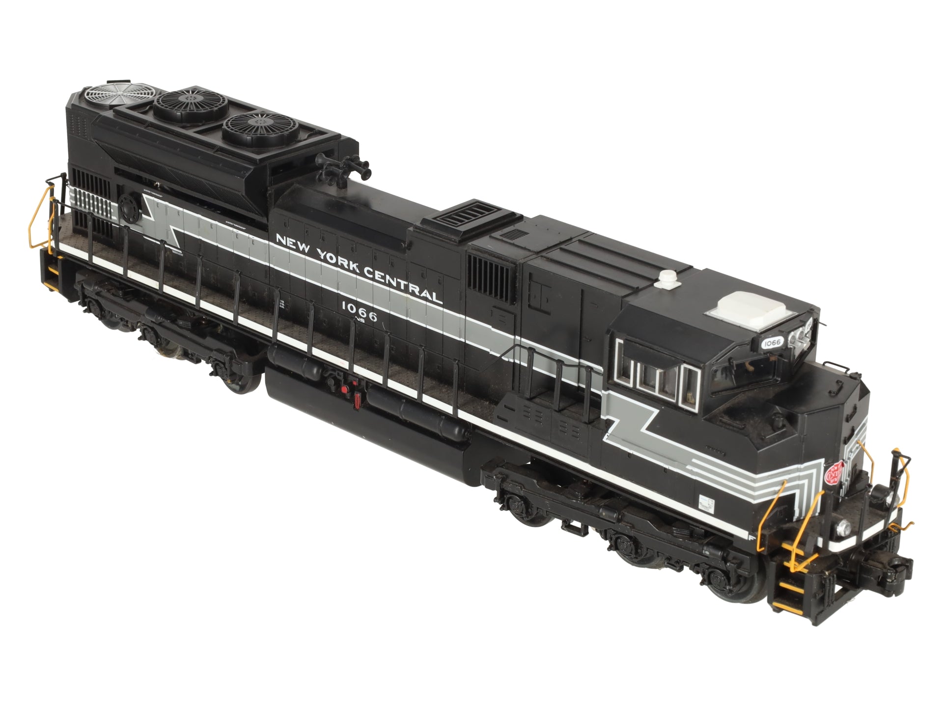 MTH 30-20369-1 New York Central SD70ACe Diesel Engine w/PS 3.0 #1066 EX/Box