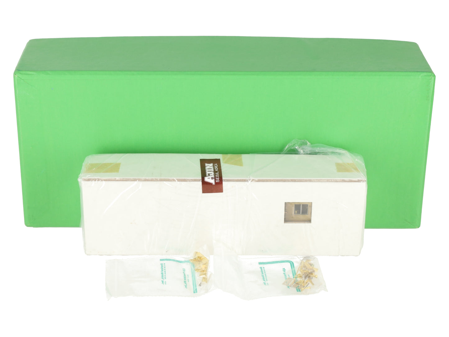 Overland OMI-5009 HO BRASS EMD GP30 Phase II Low Hood Diesel Loco -Unpainted MT/Box